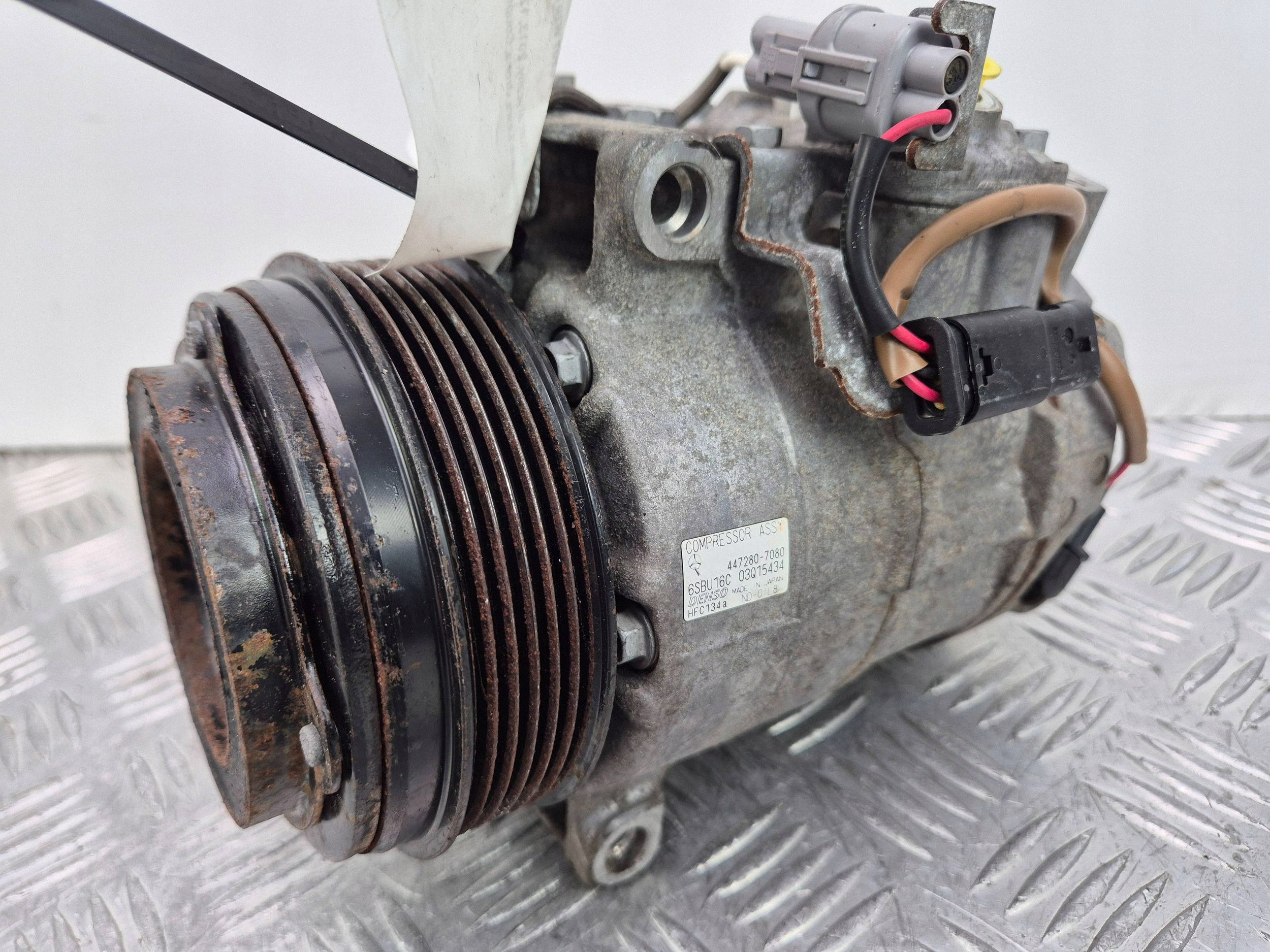 Mercedes E220 CDI C207 W207 Klimakompressor klimaanlage A0008302600