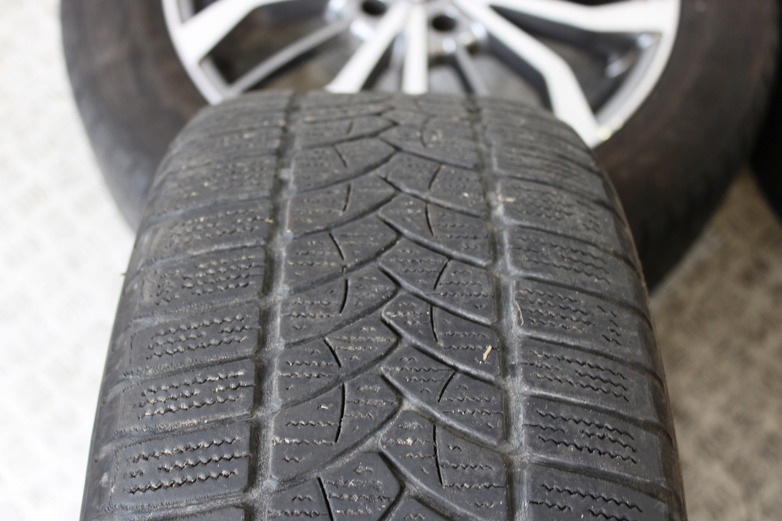 wheels discs disc INFINITI Q30 215/60 R17