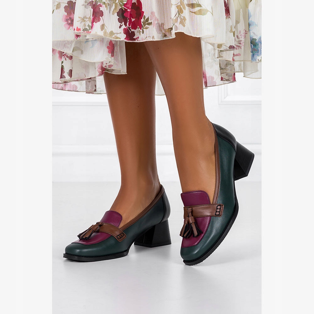 MOKASYNY PÓŁBUTY DAMSKIE SKÓRZANE Z CHWOSTAMI NA OBCASIE KLOCKU NEW r 41 Marka Casu