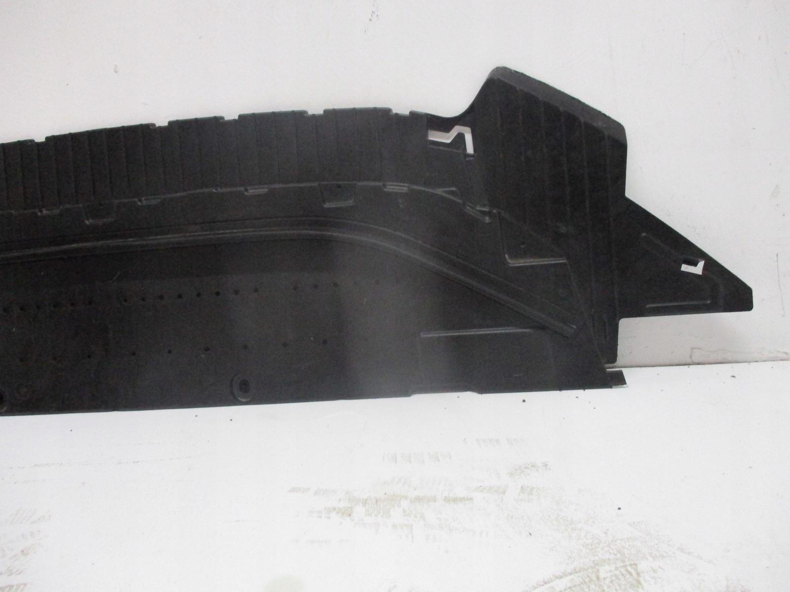 cover cover below bumper AUDI A6 4G0807611F