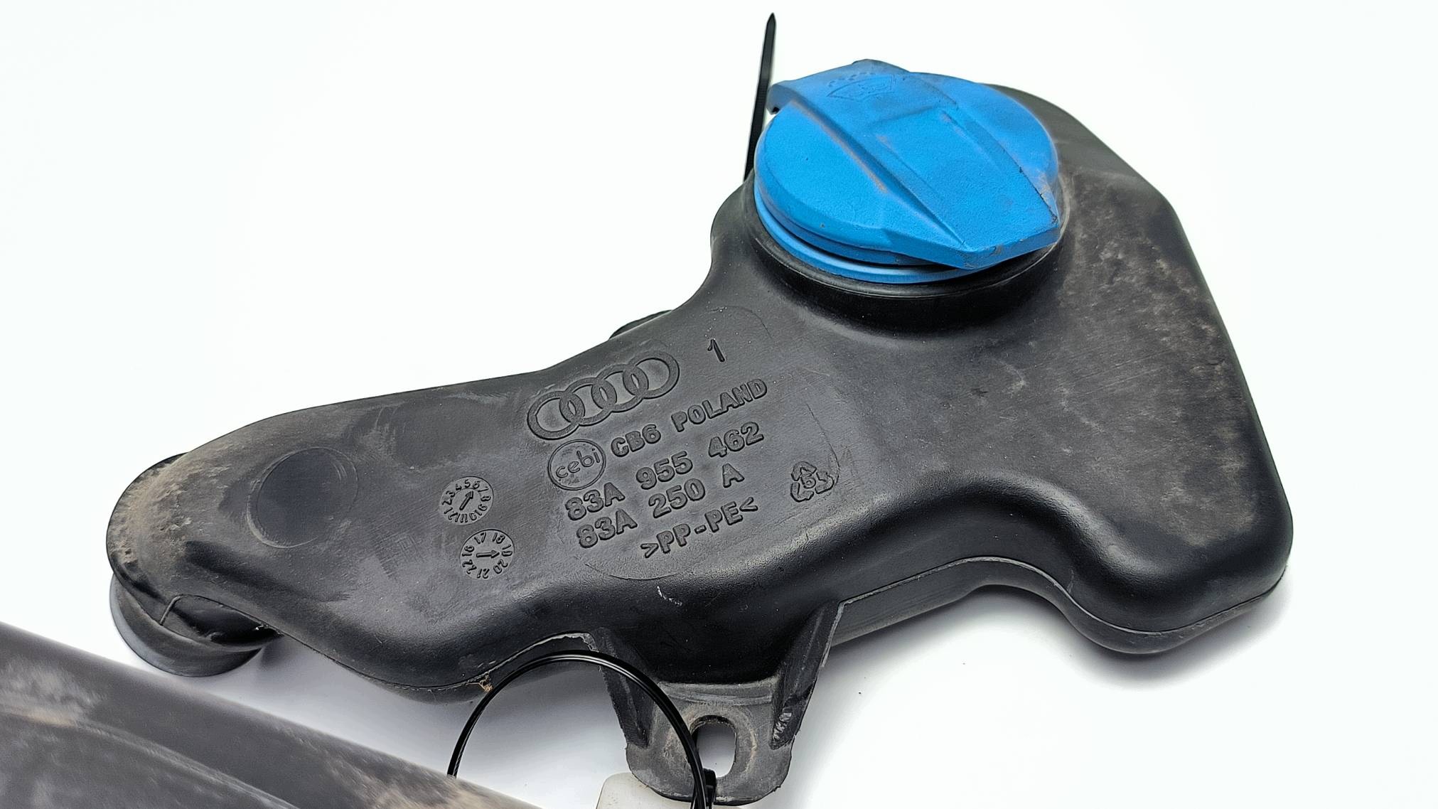 washer fluid tank 83A955449 AUDI Q3 II 83A