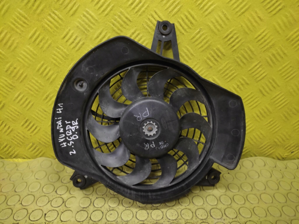HYUNDAI H1 2.5 CRDI ventilátor chladiče 977304A005