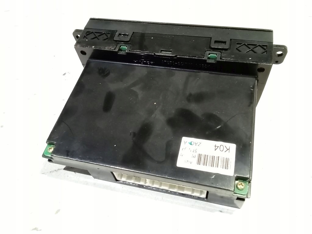 Hyundai Tiburon Coupe II 2 GK panel BOCCHETTE