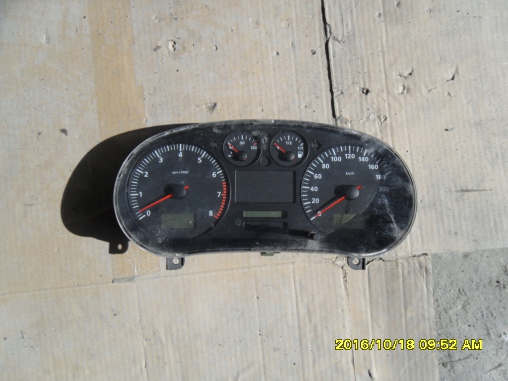 dials dials SEAT TOLEDO W01M0920800A