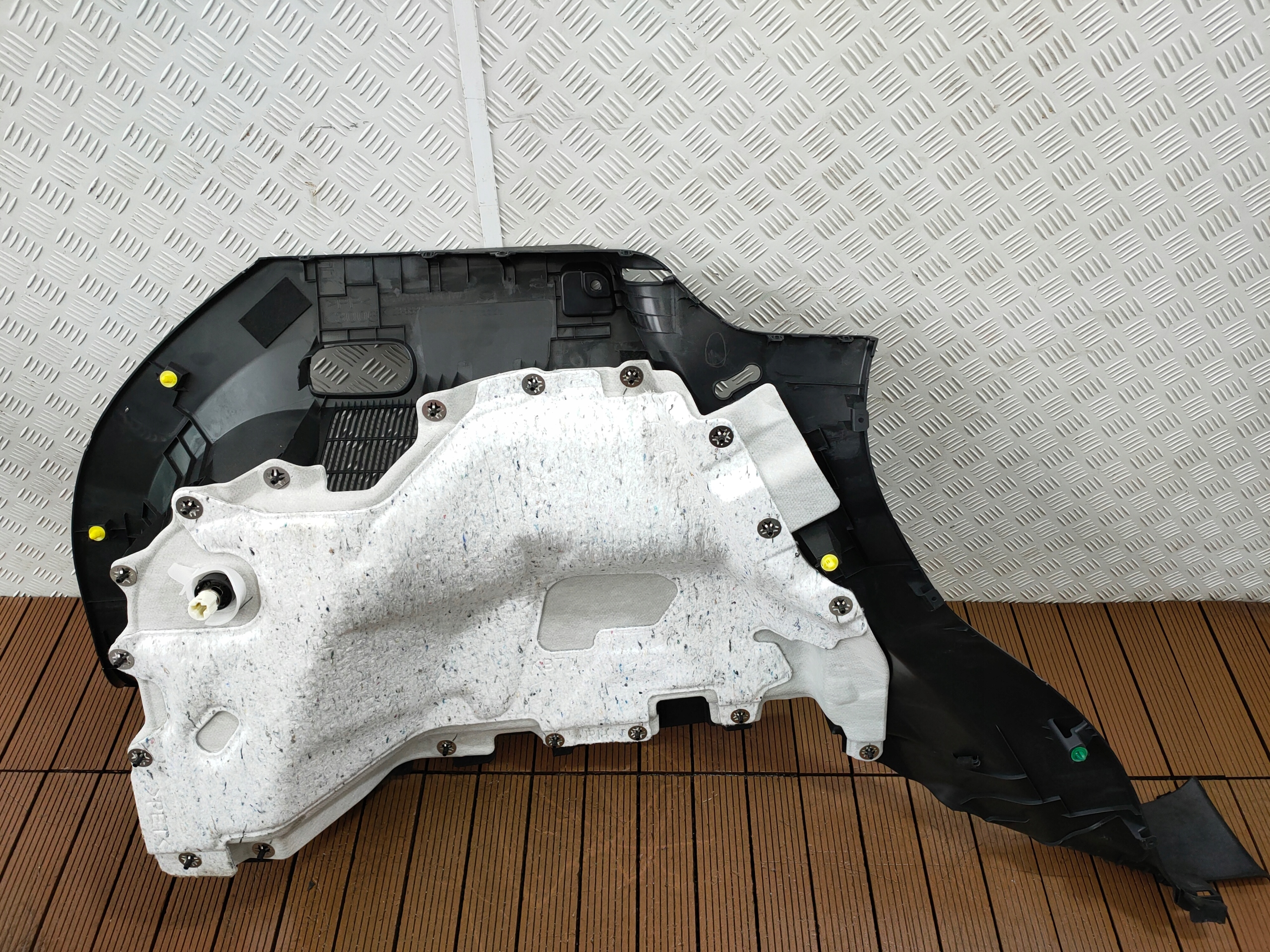 MAZDA CX-5 II KF 17-21 boot upholstery right upholstery MATERIAL OE