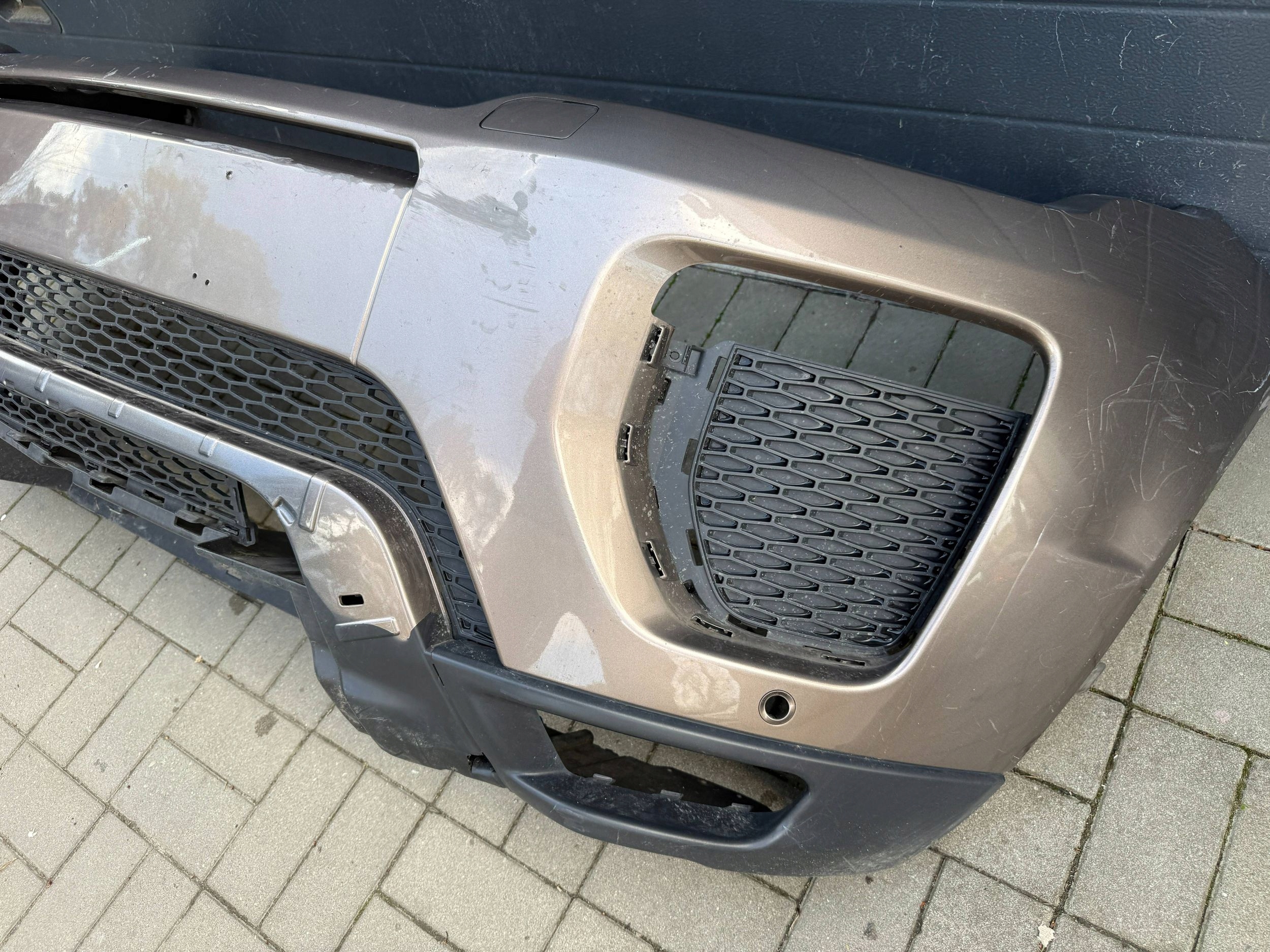 Range Rover Evoque 1 and 15- Lift bumper front front