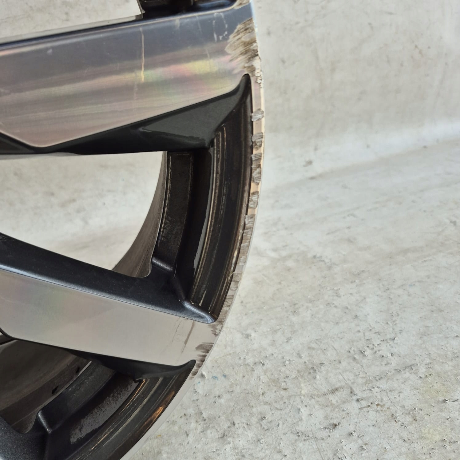 KIA SORENTO IV 4 20-23 bumper front front PDC
