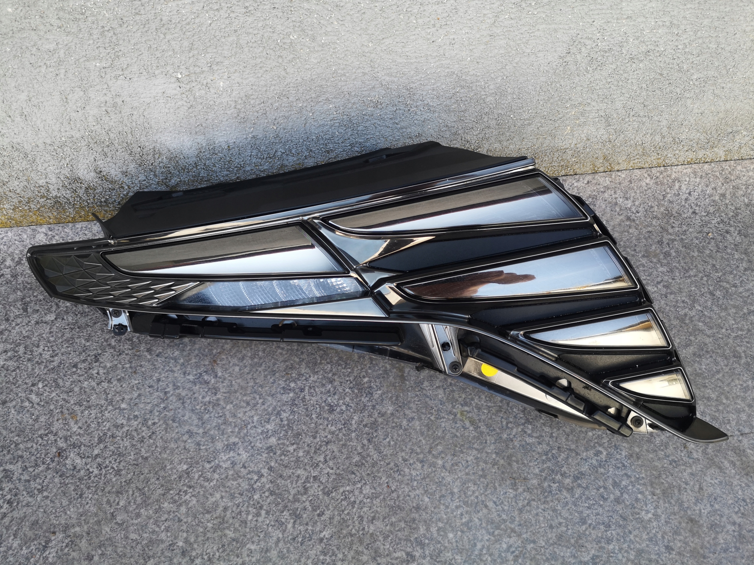 Hyundai TUCSON 4 IV 20-24 2020-2024 full led правая orginal