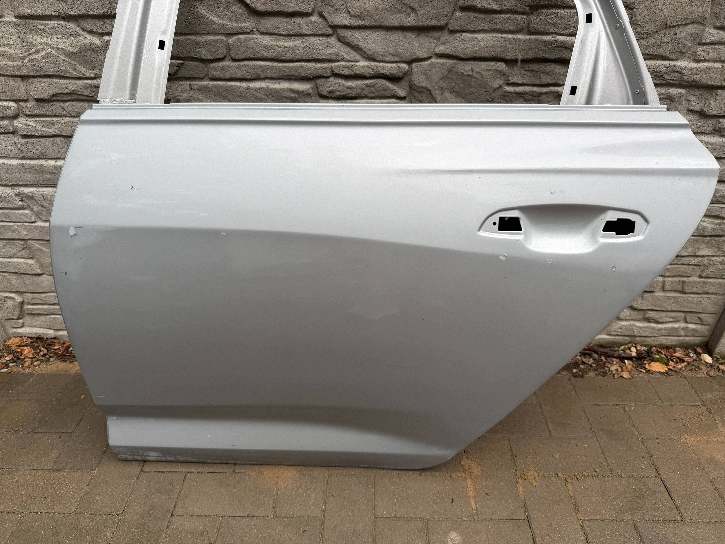 Audi A6 4K Avant Kombi door rear part left rear. left
