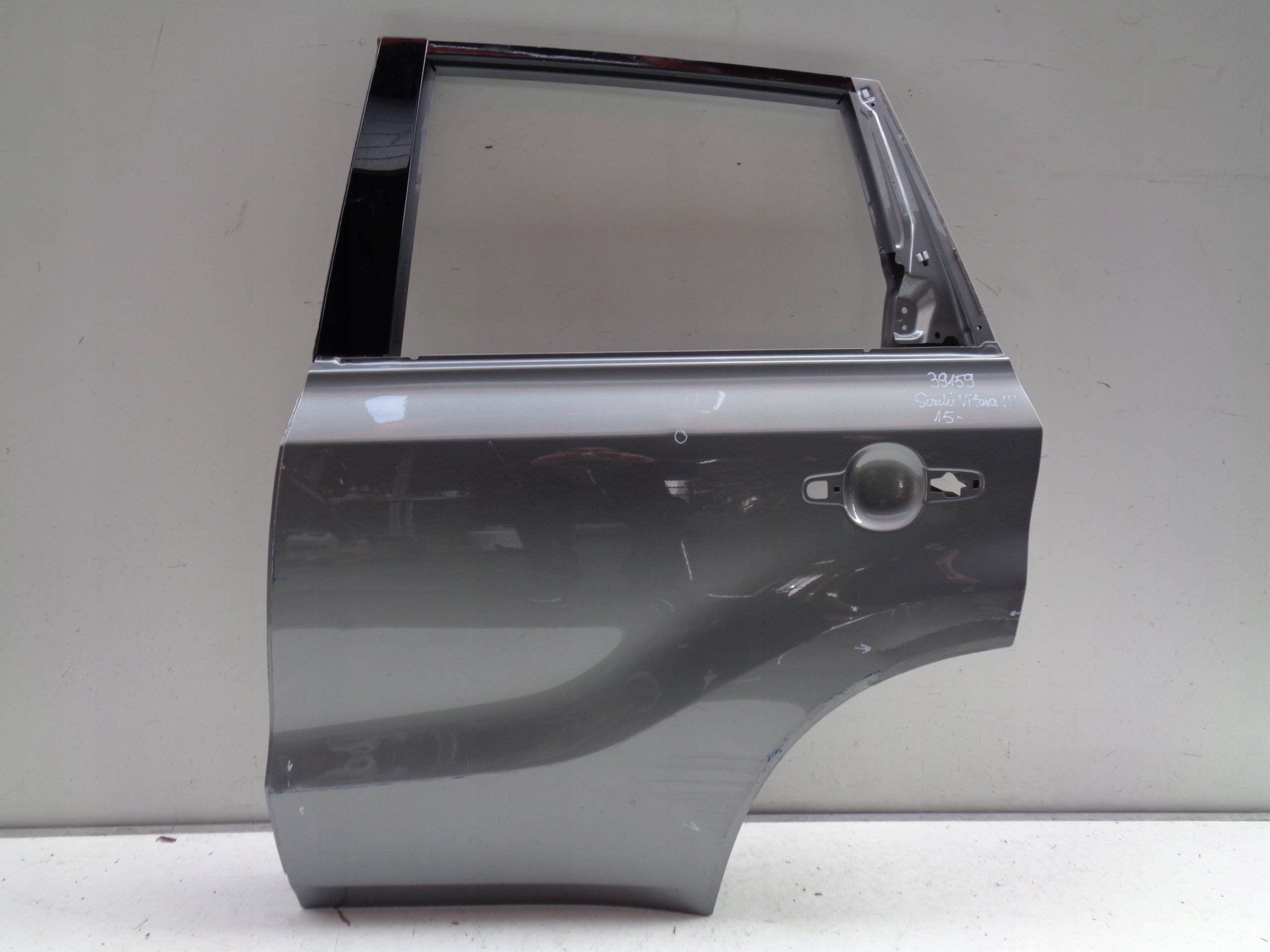door left rear. SUZUKI VITARA III 15- NR 39159