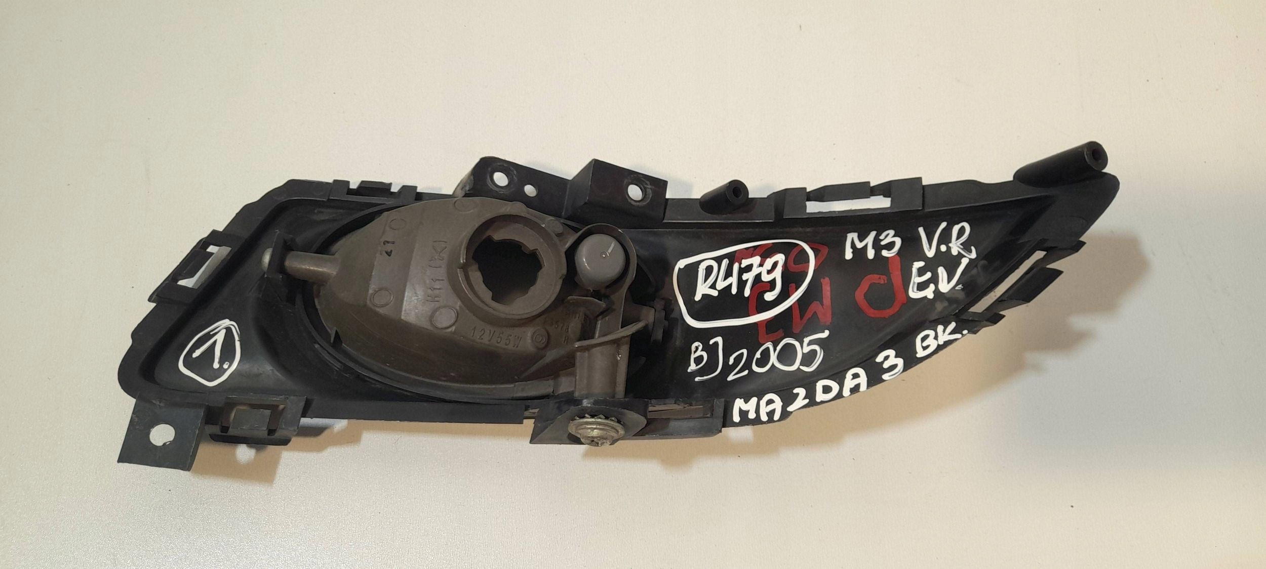 Mazda 3 BK fog light right frame P3578R (R479)