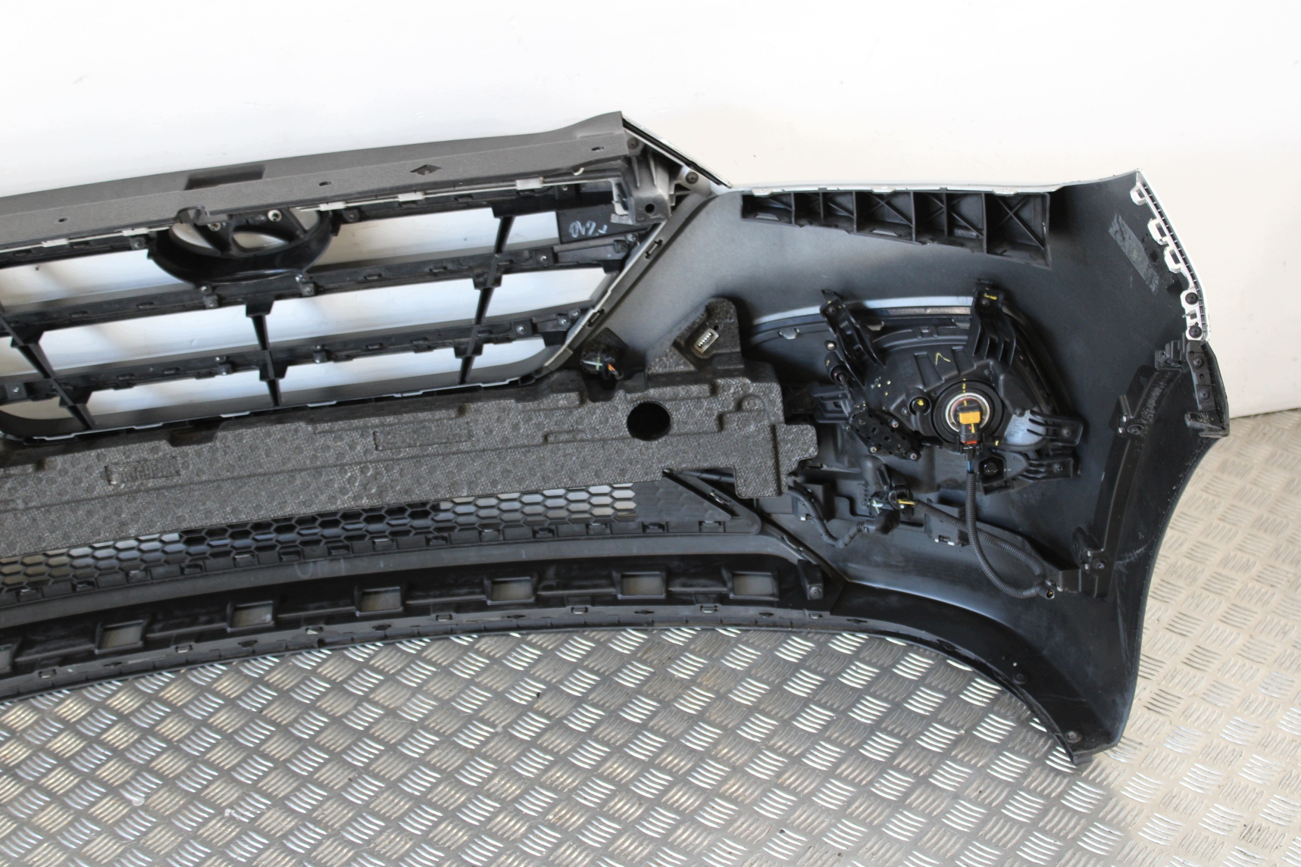 bumper front front complete 4 X PDC HYUNDAI TUCSON III 3 1.7 CRDI