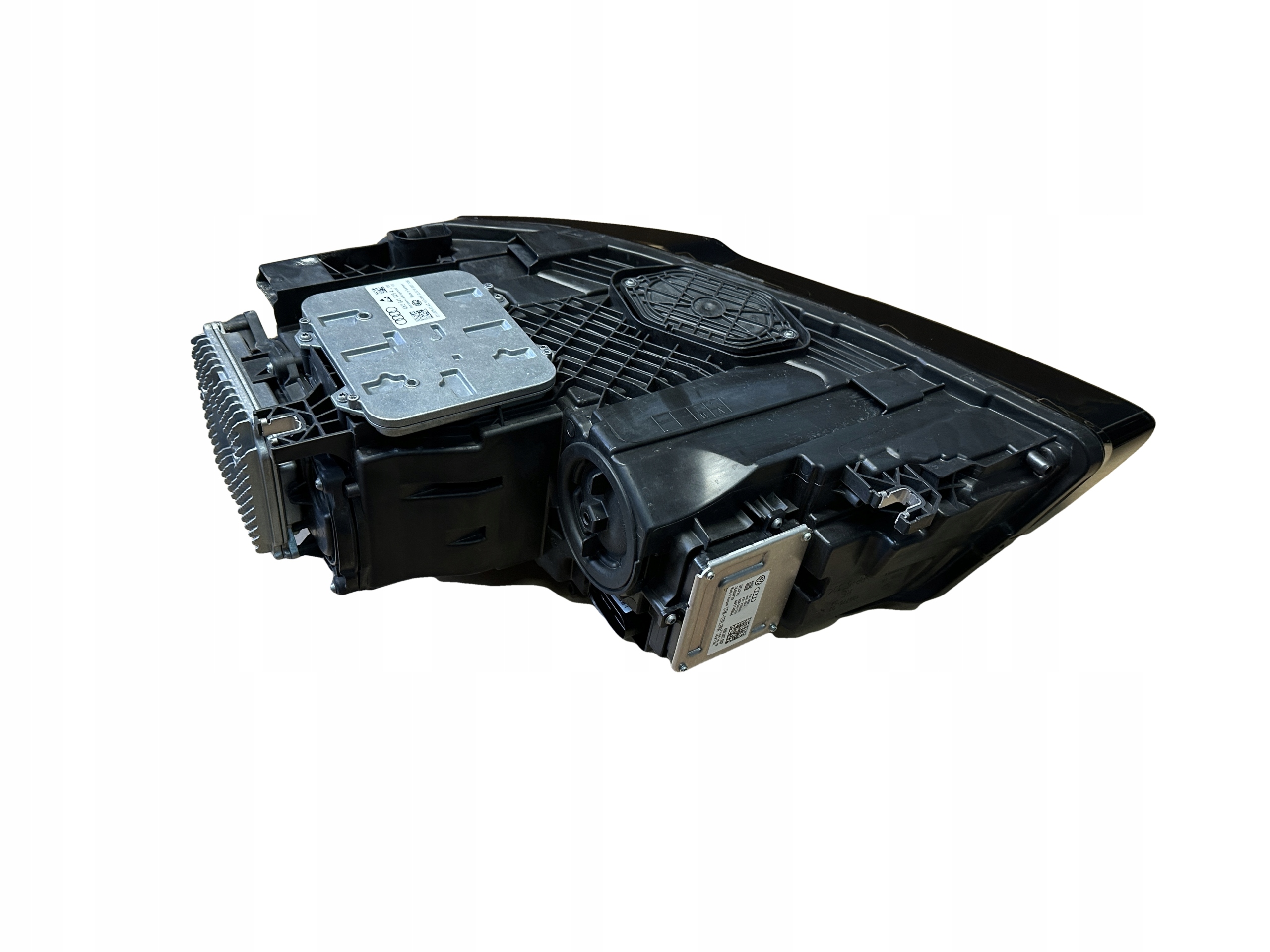 AUDI A8 4H D4 LIFT light right MATRIX 4H0941036