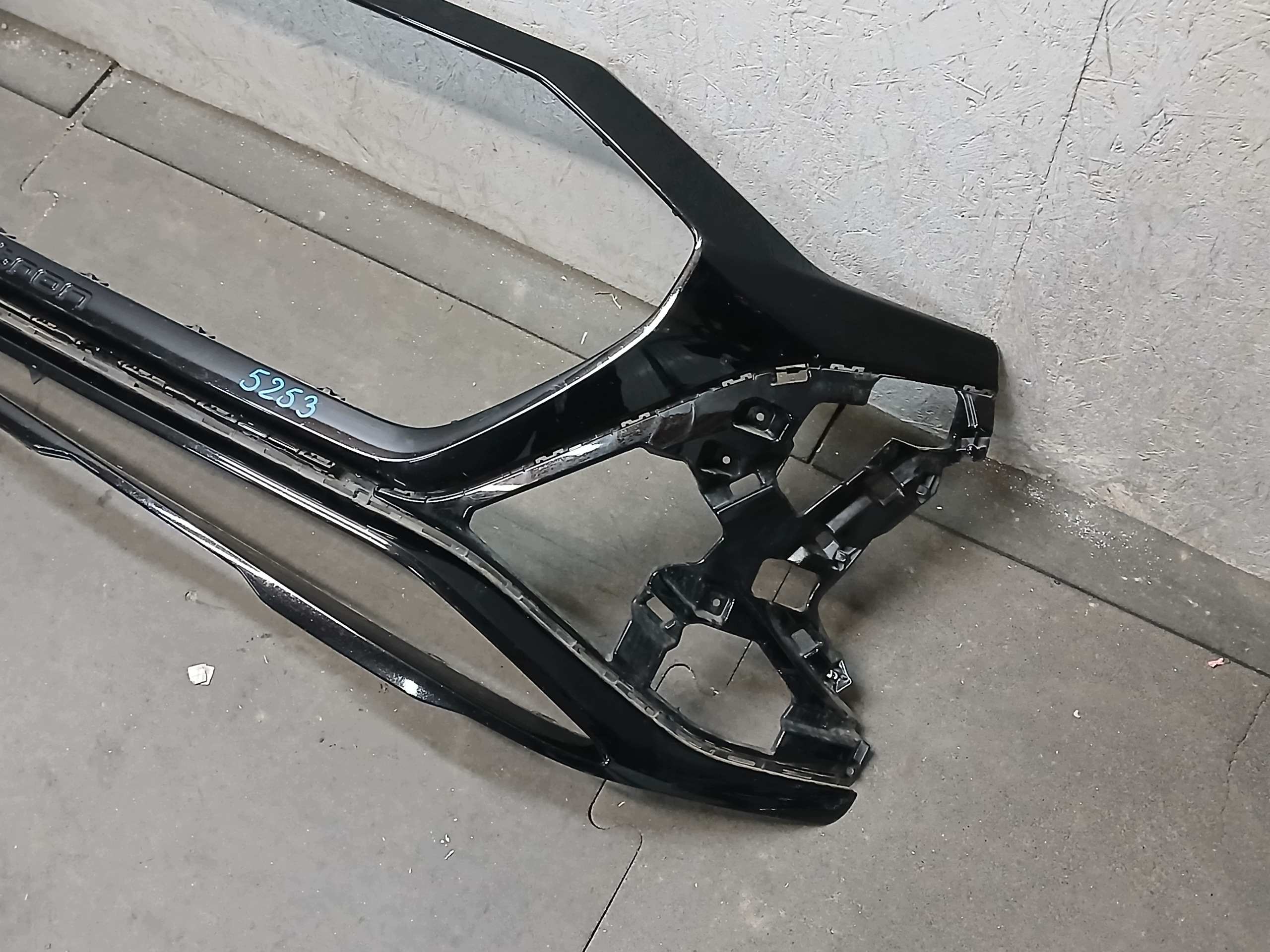 nárazník predok AUDI E-TRON E TRON LIFT 4KE LIFT 22