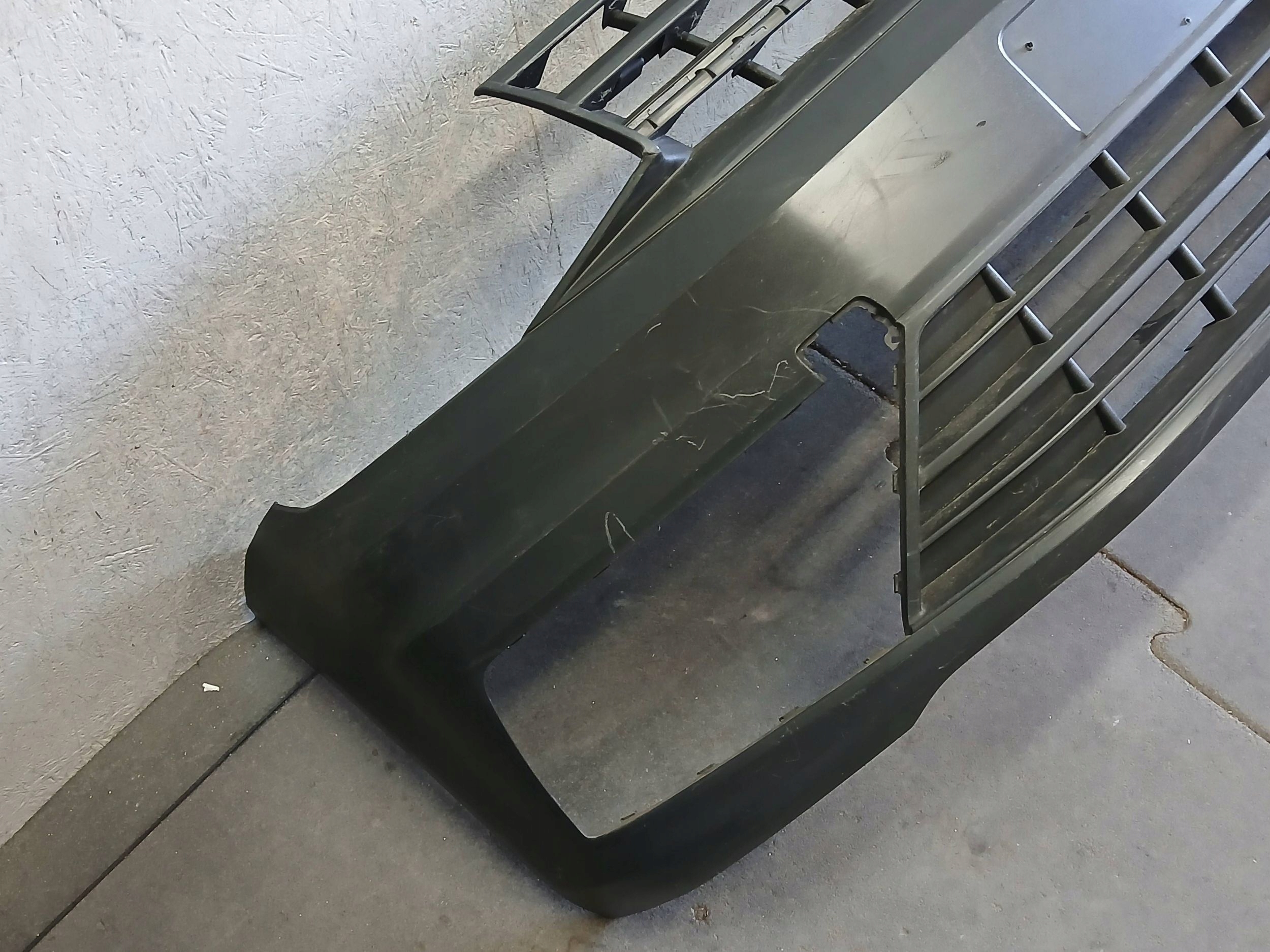 Stoßstange vorne VW CADDY 2K5 15-20