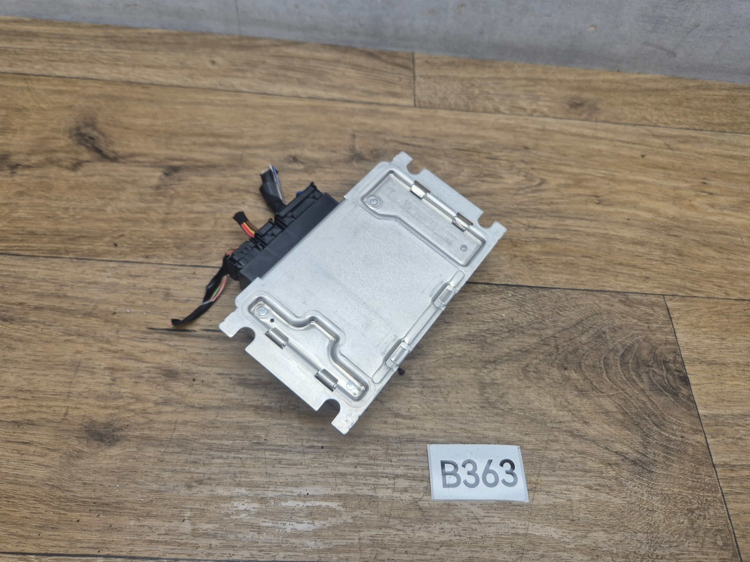 BMW M2 M3 M4 M5 M6 module unité de commande électronique uce MOSTU arrière DYFERENCJALU arrière 7850612