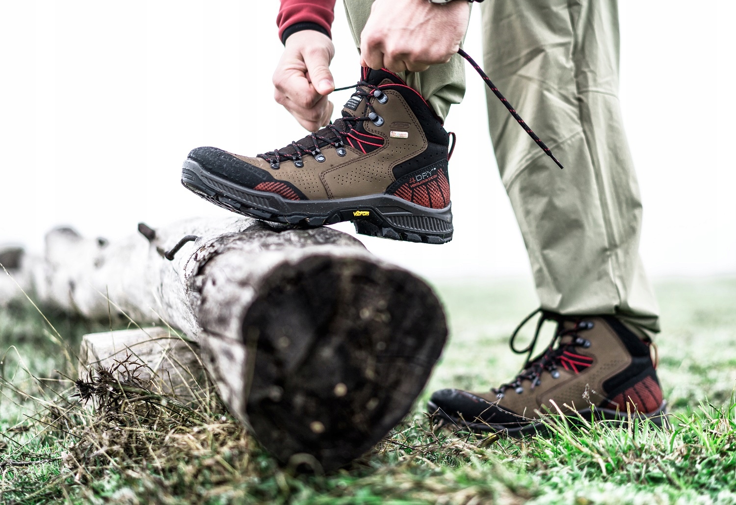 ALPINA HELIOS Trekkingowe VIBRAM eVent r.43 Wysokość wysokie