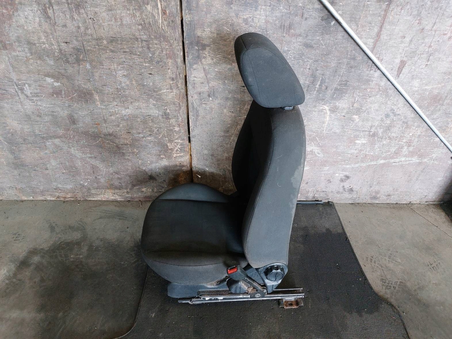 seat right front FORD FIESTA VAN MK5 2007R