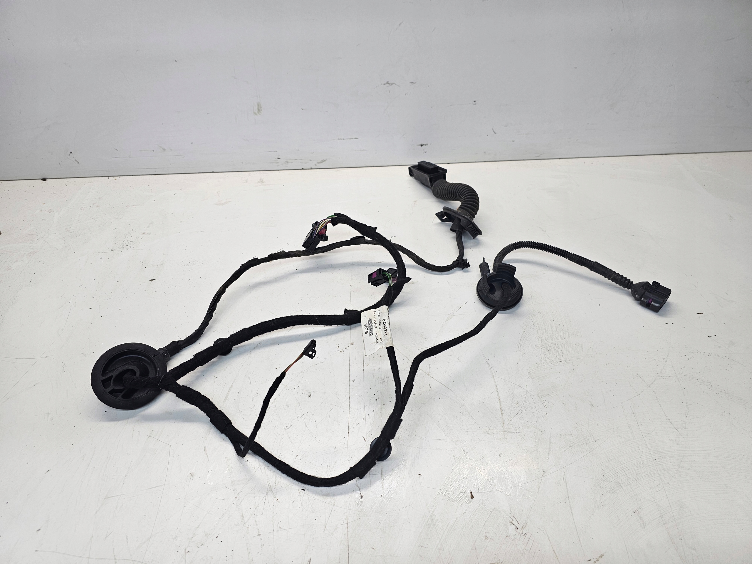 bundle door right left rear part AUDI Q3 8U 8U0971687B