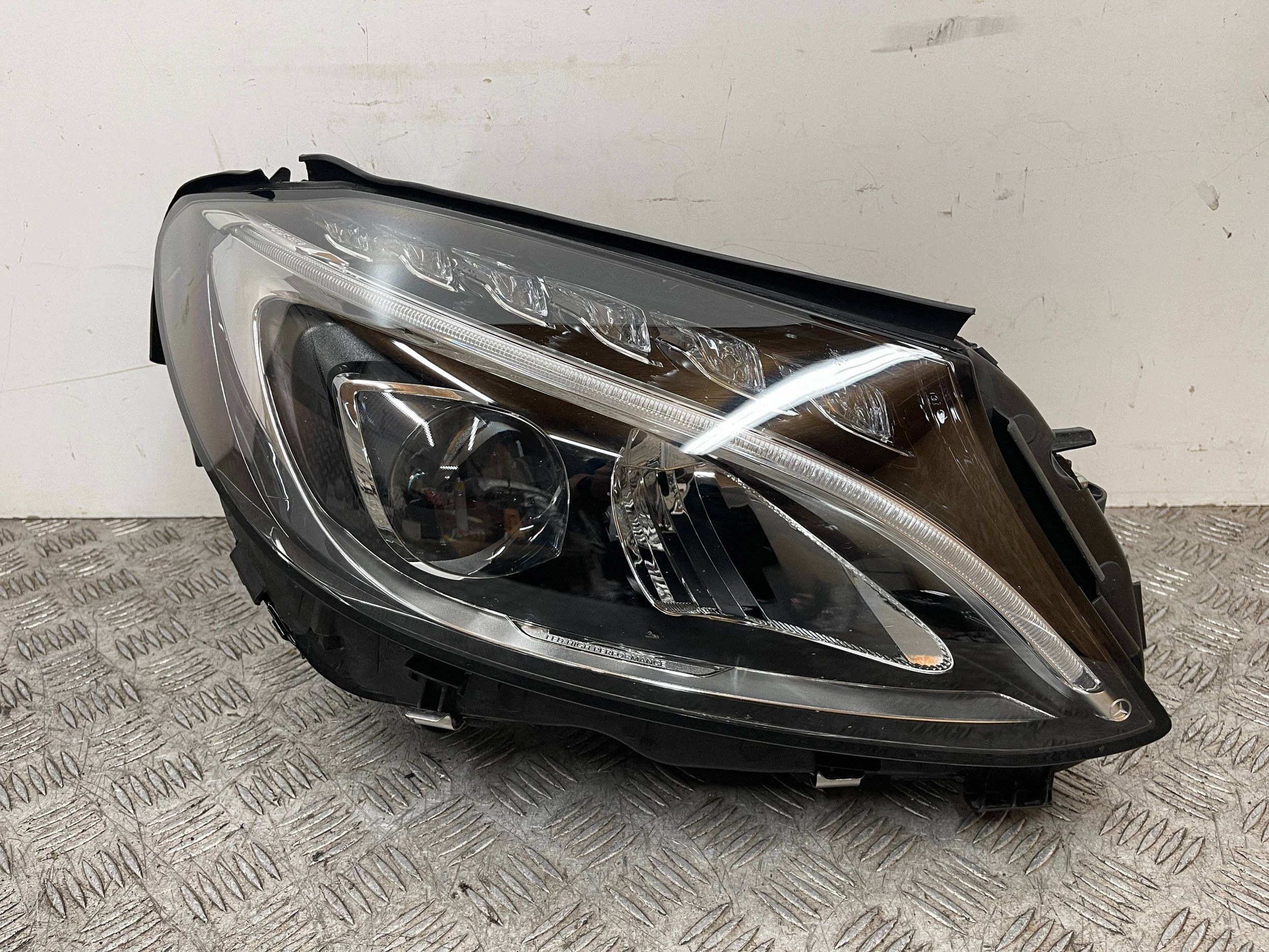 REFLEKTOR light FULL LED PERFORMANCE right MERCEDES-BENZ C W205 A2059067403