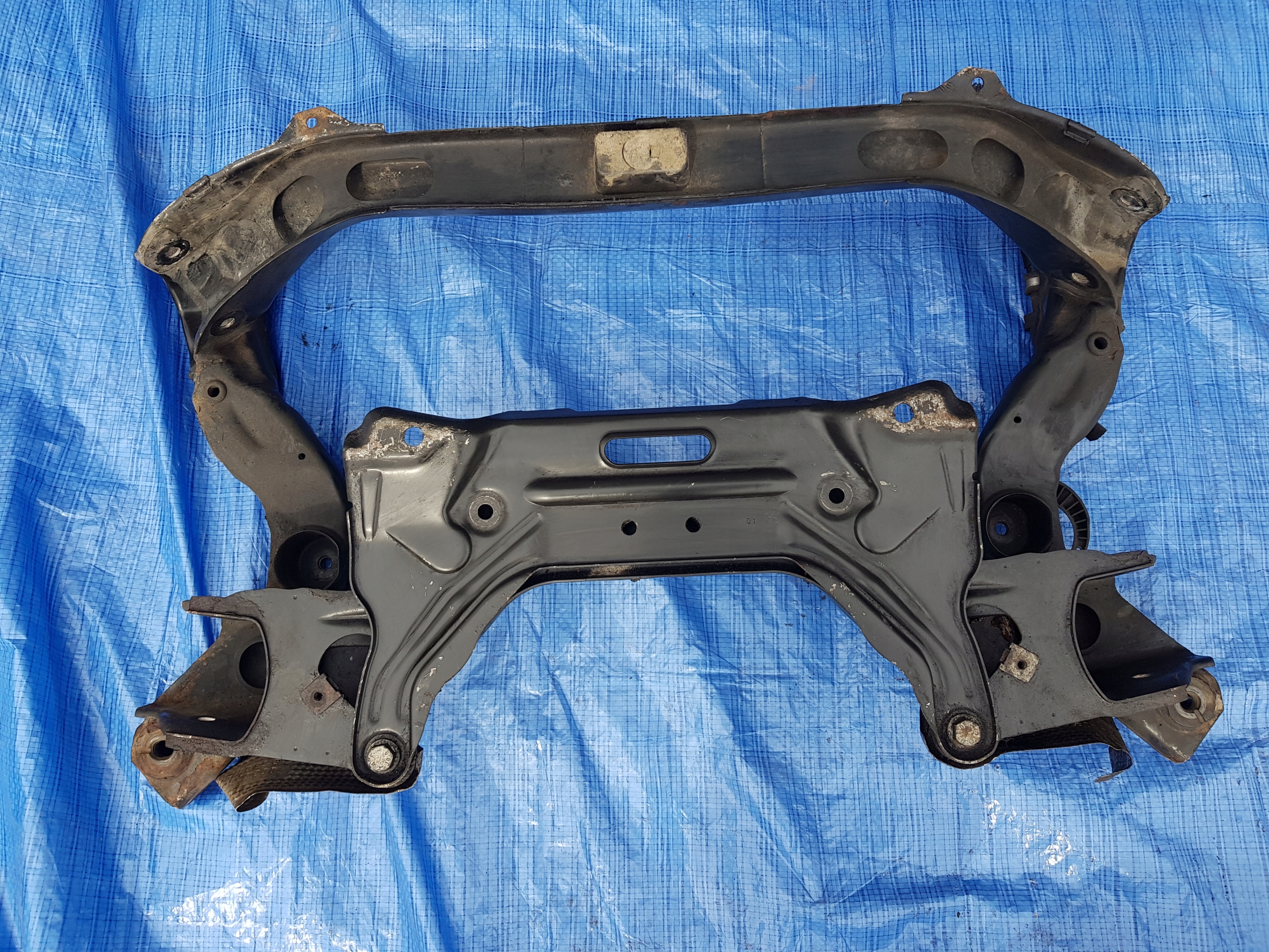 axle beam subframe axle beam front MERCEDES CLS W219 W211