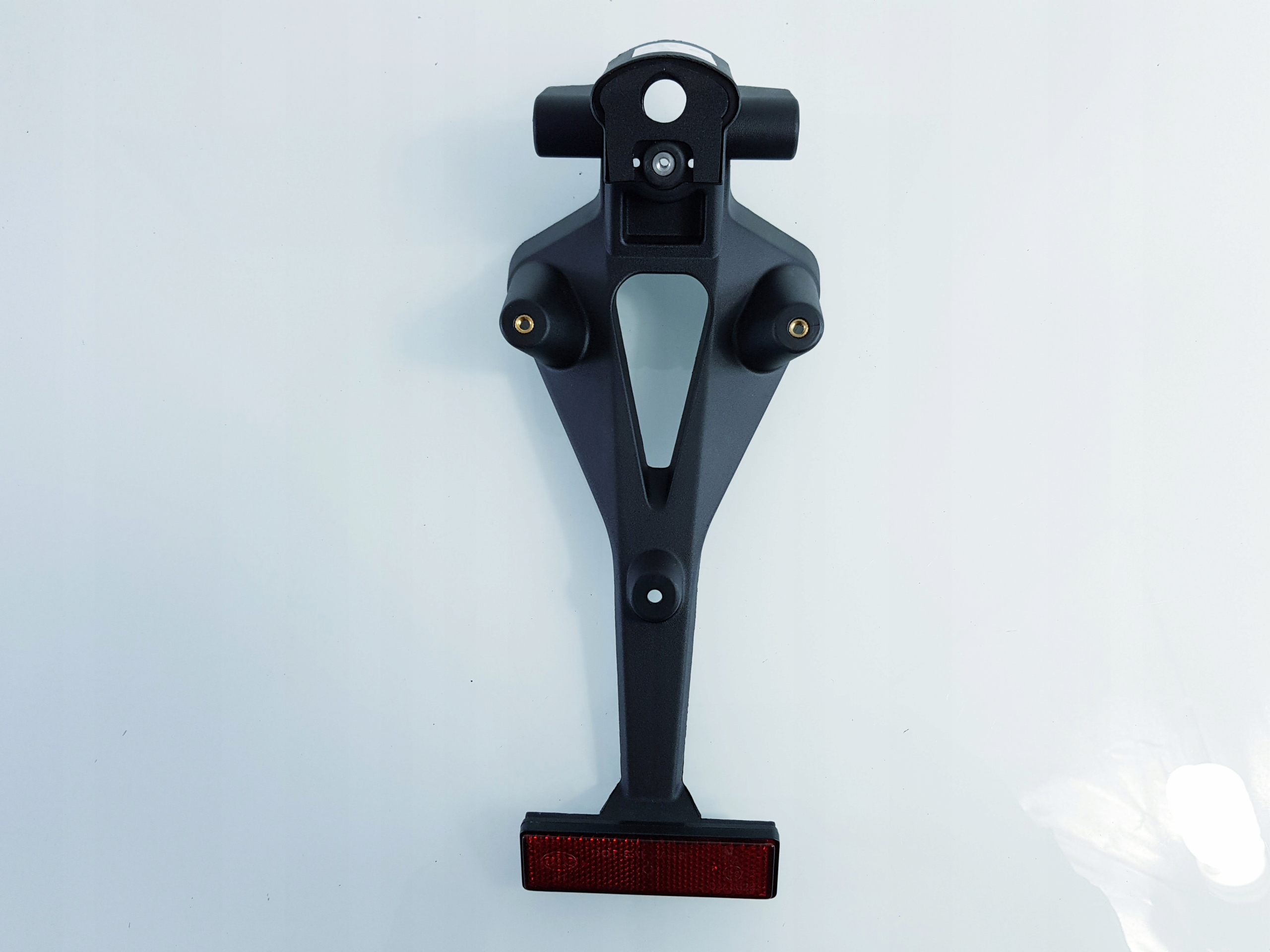 B28 APRILIA RSV4 OGON MOCOWANIE TABLICY TYL