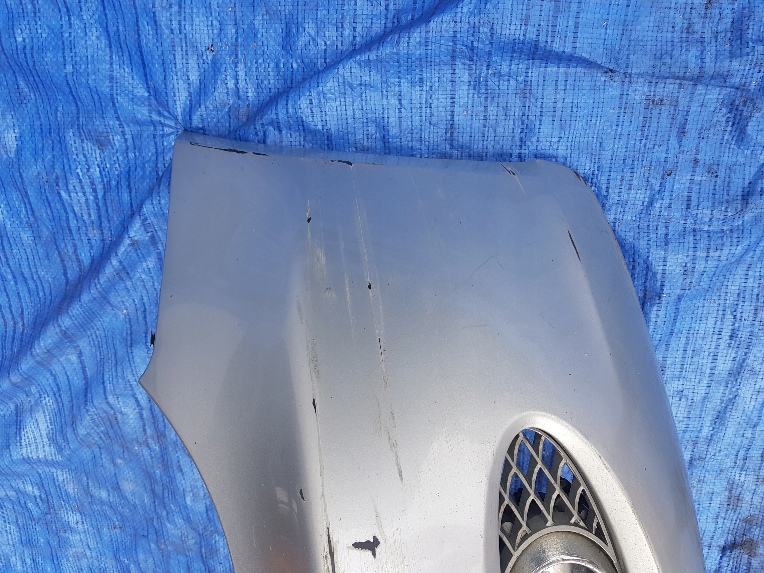 bumper front front MERCEDES CLS W219 LIFT C775