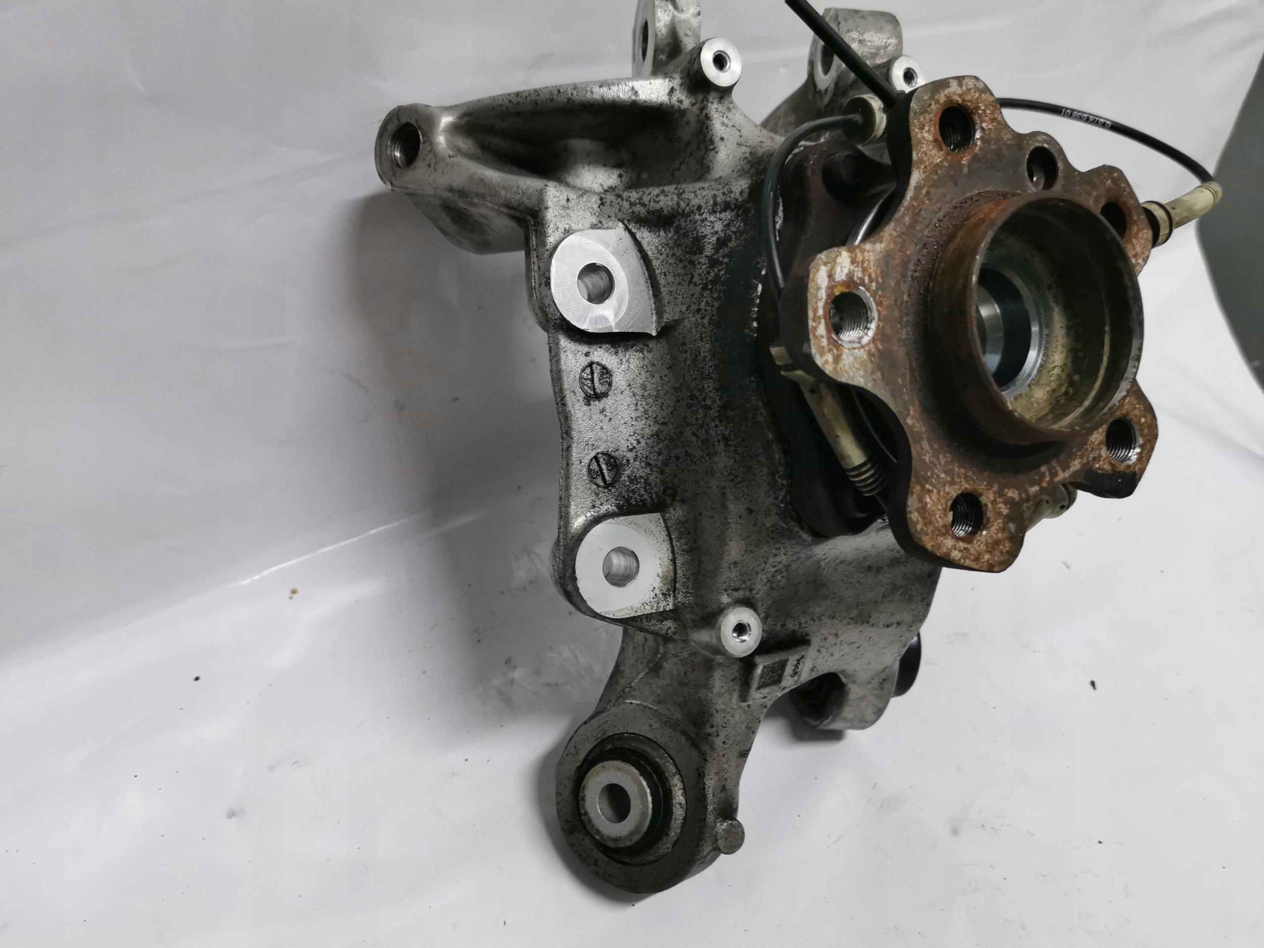 swing left rear part BMW G30 17- 6866337