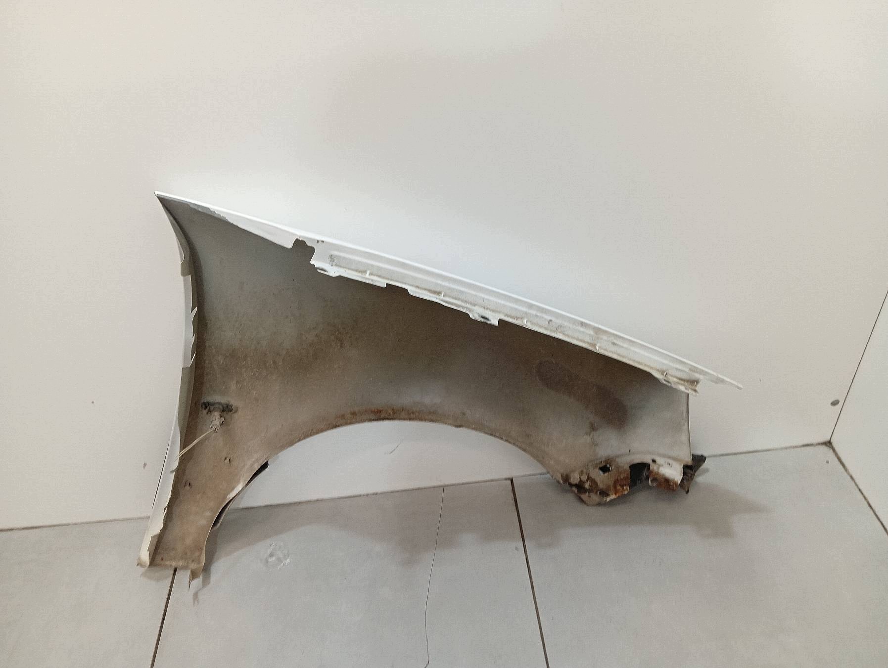 parafango sinistra Anteriore LIFT BIALY Citroen Berlingo e (1996-2008)