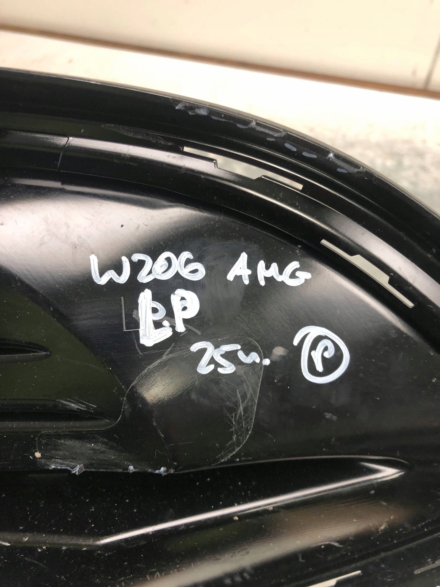 grid of a bumper left front MERCEDES W206 AMG A2068858706