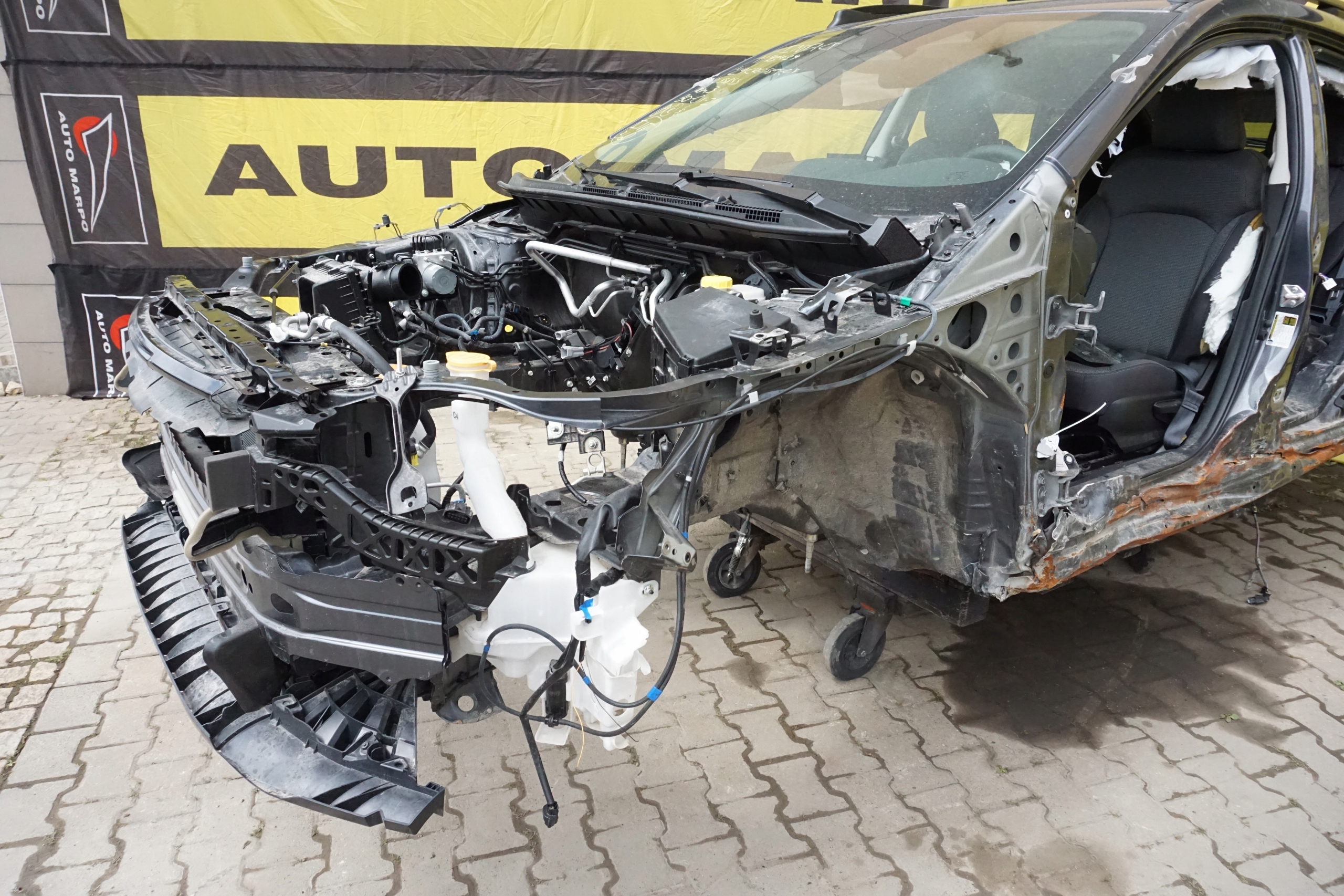 SUBARU CROSSTREK 2024 - Pas Przedni Wzmocnienie Chłodnica Komplet Producent części Subaru OE