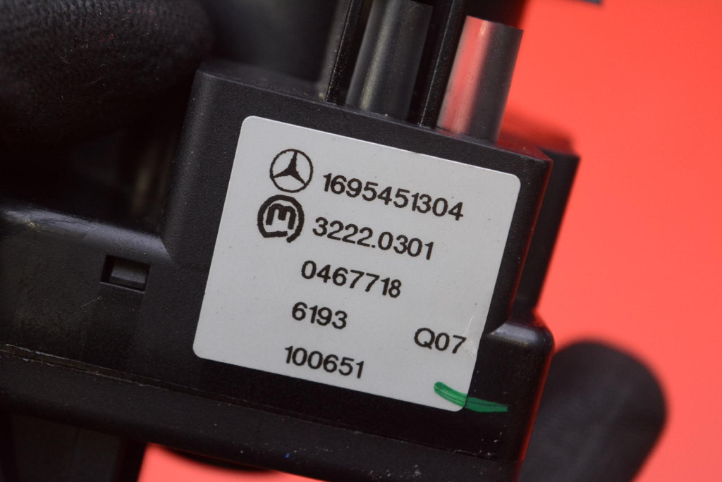 switch light switch 1695451304 MERCEDES B-KLASA W245 05-08