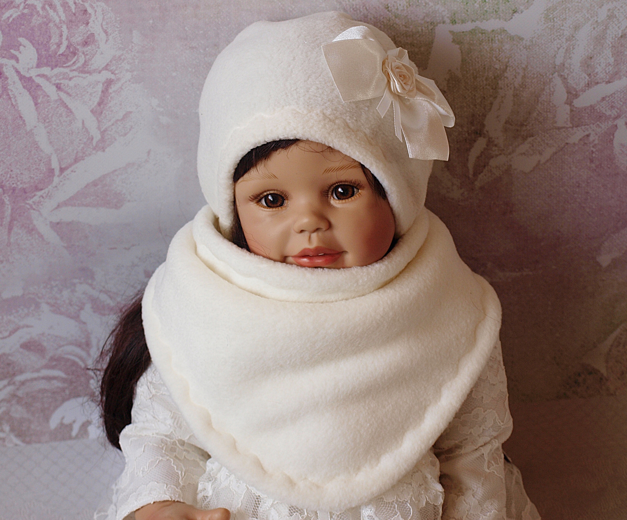 CIEPŁY ZESTAW Z POLARU CZAPECZKA I CHUSTA ECRU 62 Rozmiar 37-39 cm