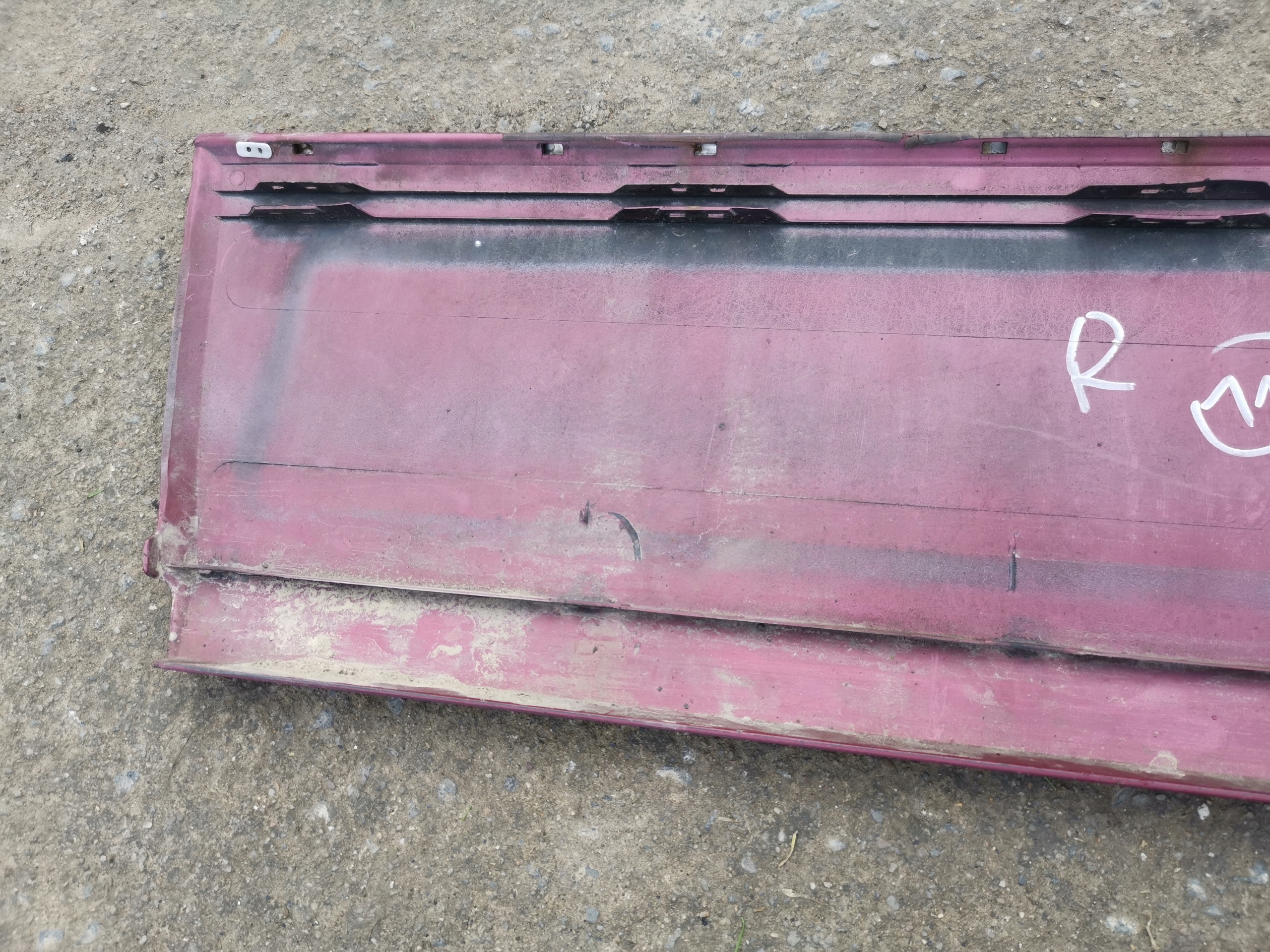 MERCEDES W124 moulding SZEROKA door front right