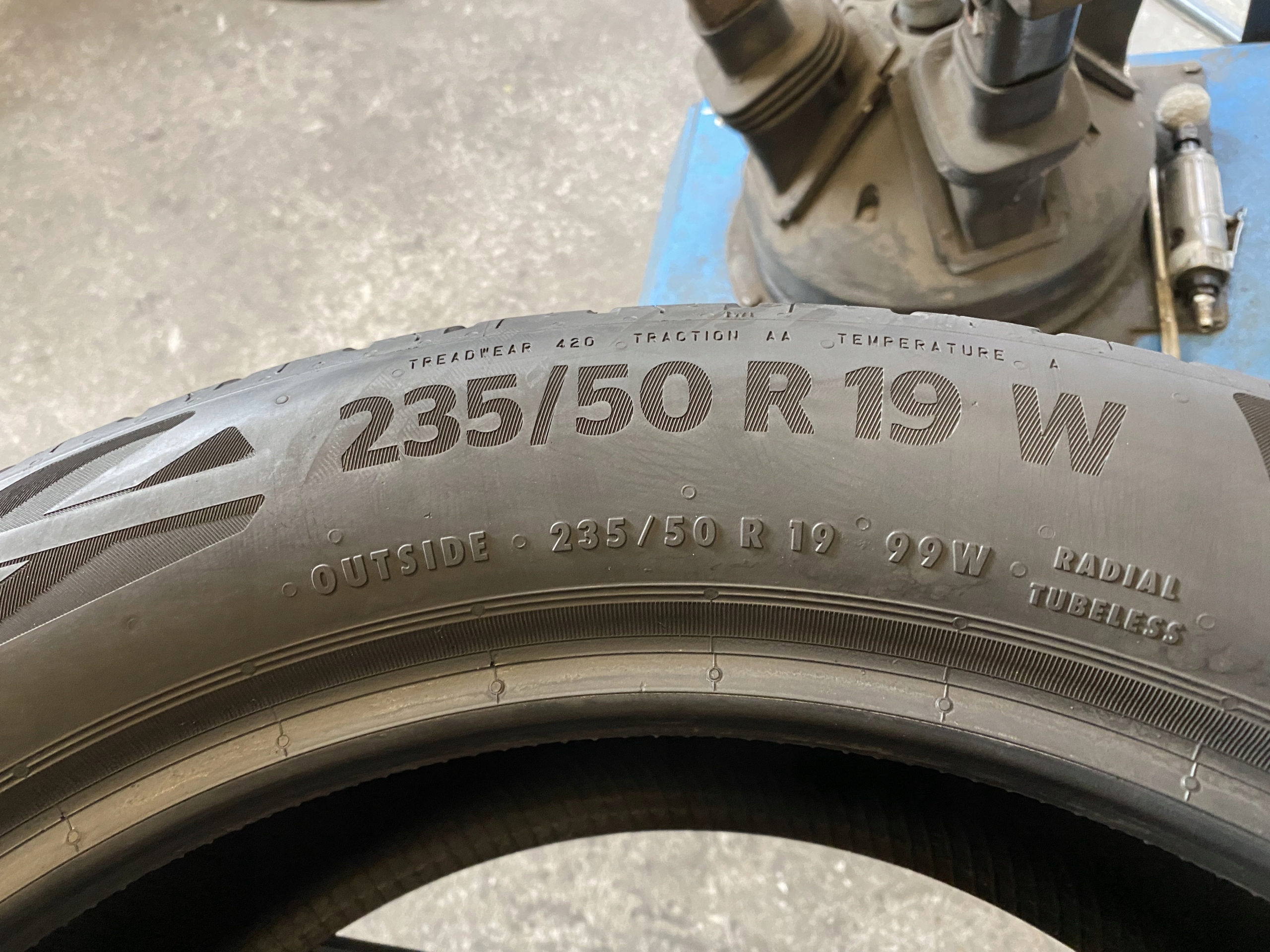 2 tyres summer Continental EcoContact 6 235/50R19 99 W