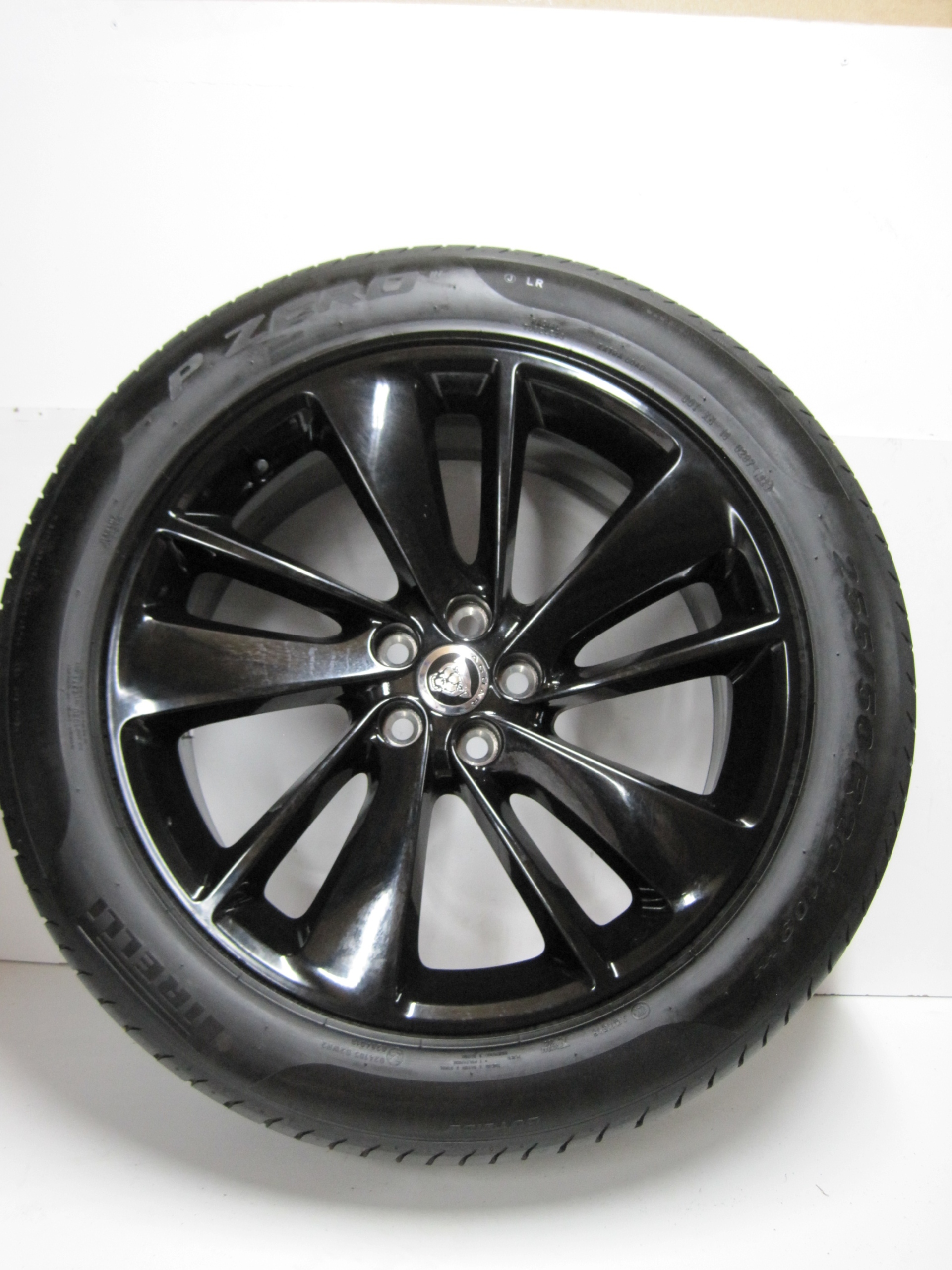 wheels discs tyres JAGUAR F PACE R20 6MM