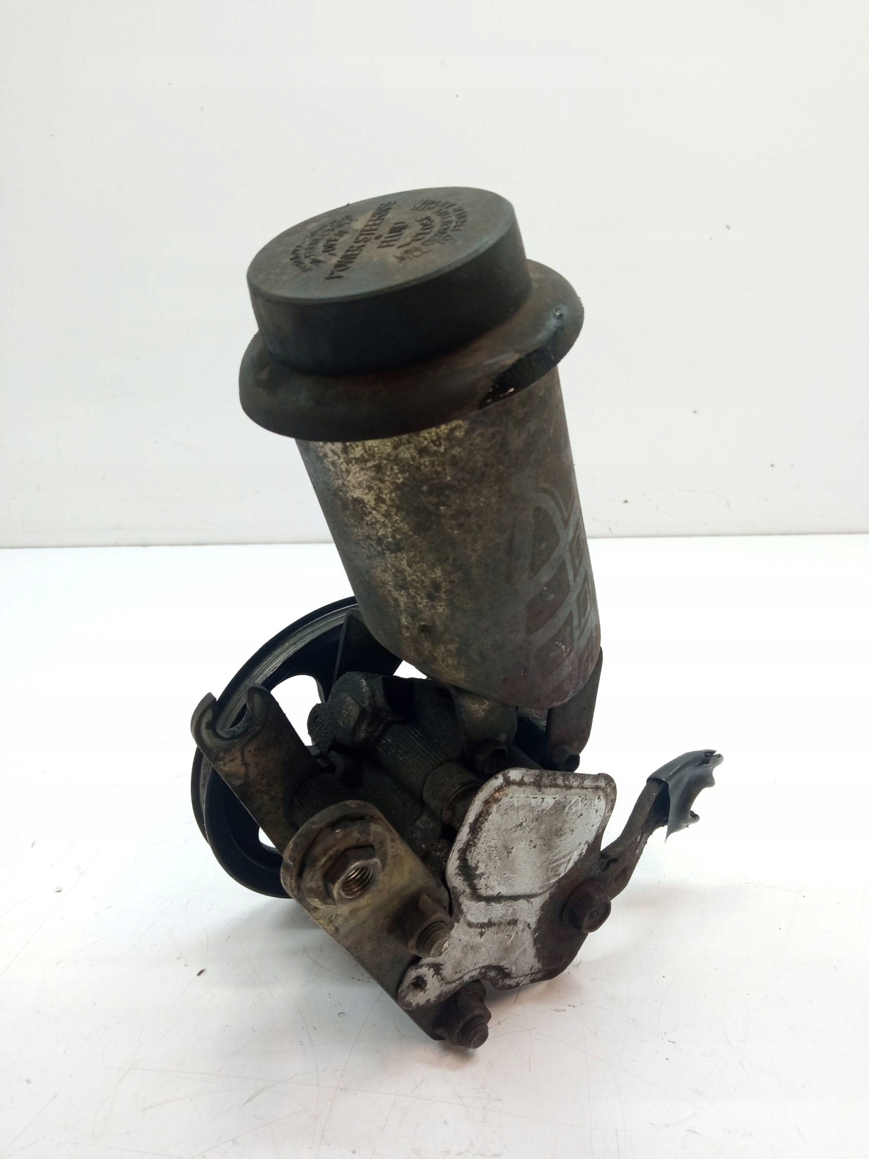 Pompa servosterzo 1.4 D4D Toyota Yaris e (1999-2005)