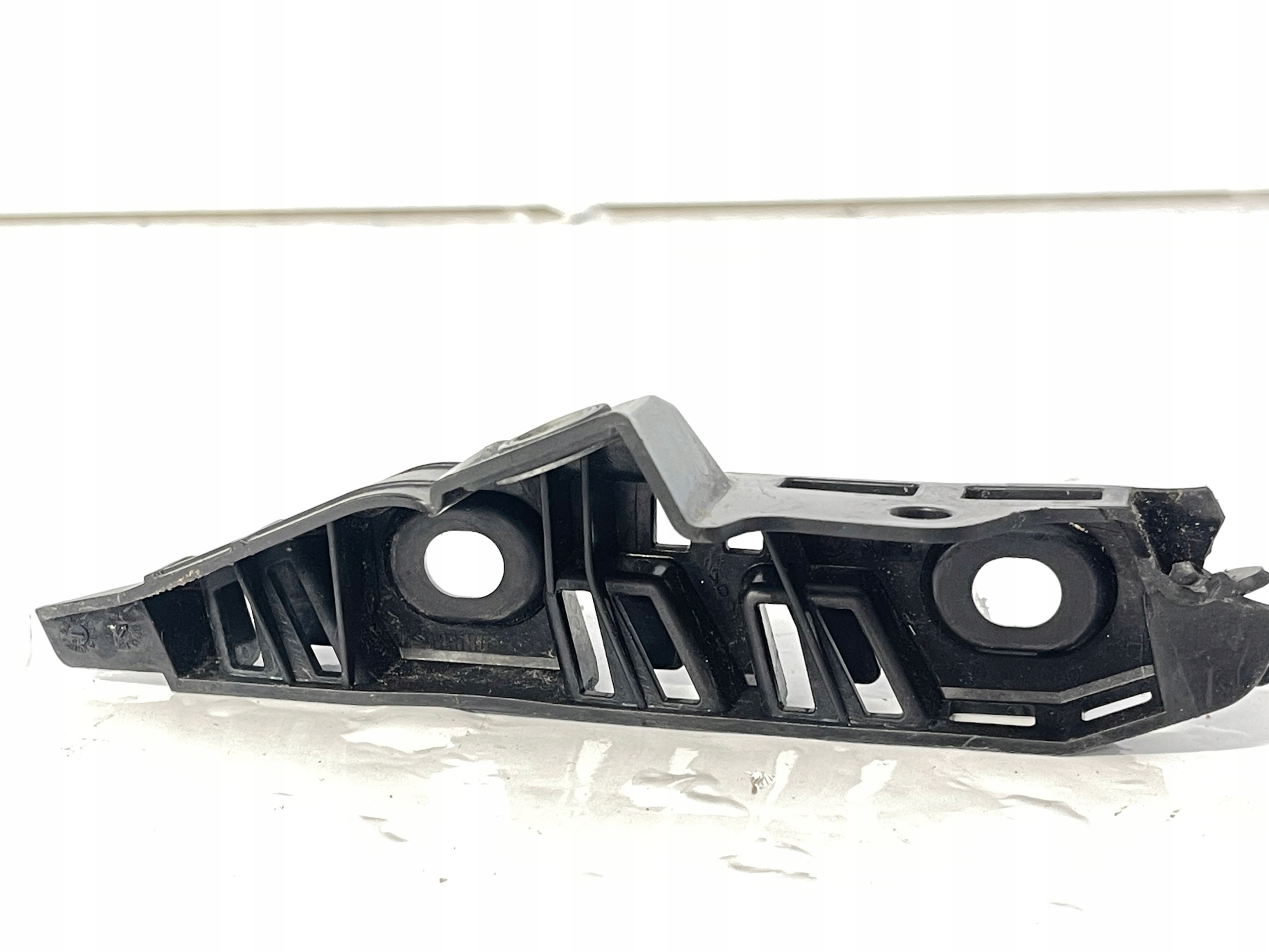 Support PROWADNICA Aile Avant VW PASSAT B8 3G0807050
