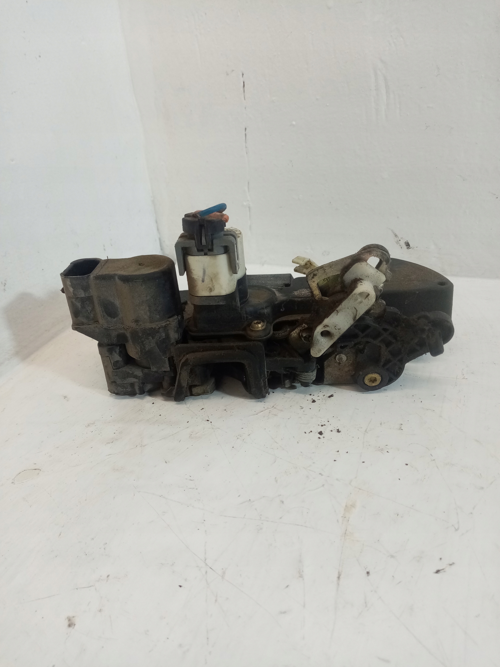 lock door left rear part rear OPEL FRONTERA B 2003 16639861