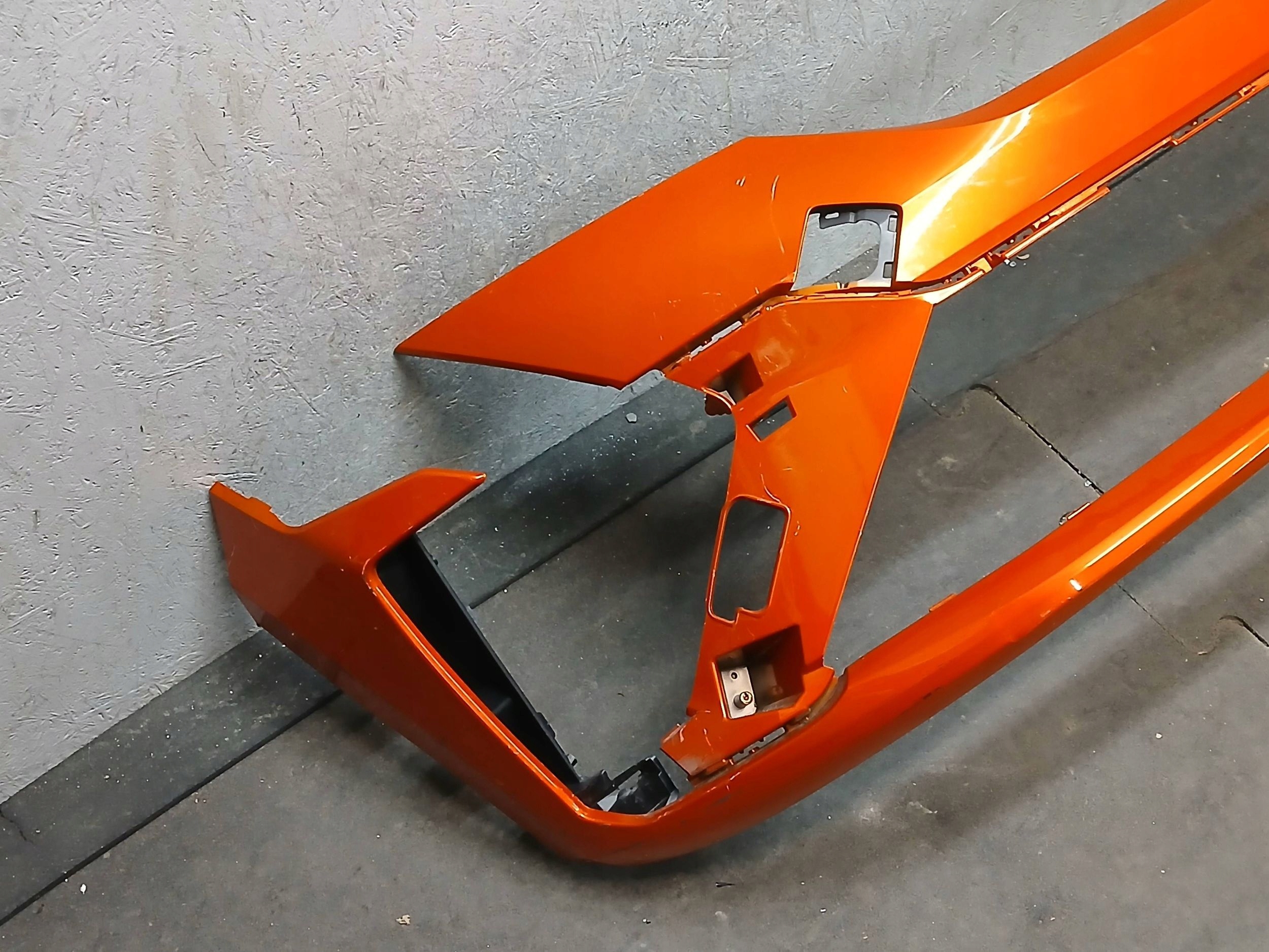bumper front RENAULT CLIO V 5 LIFT ALPINE