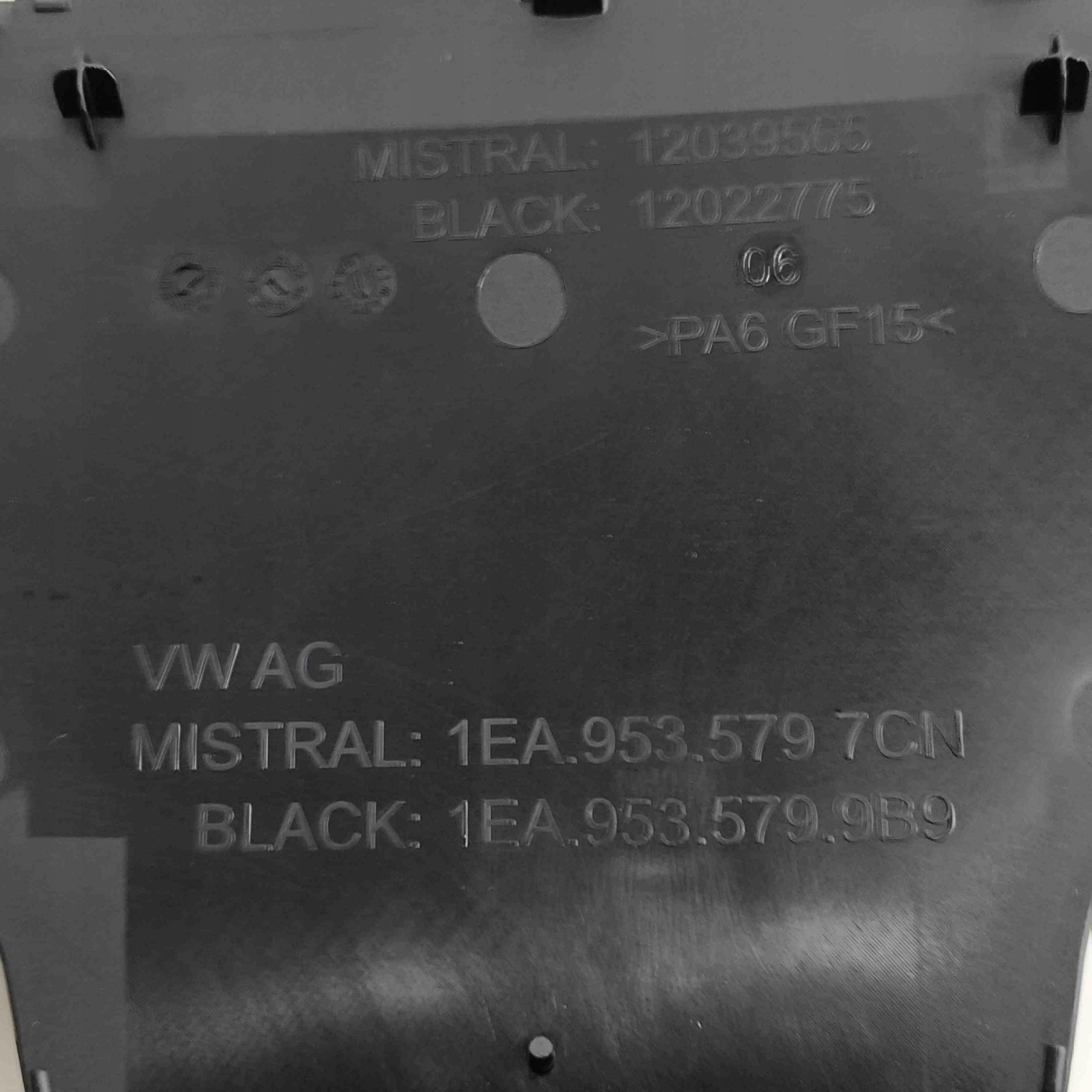 спидометр vw id.4 (E21) 10A920320B 23855057 220kw 2023