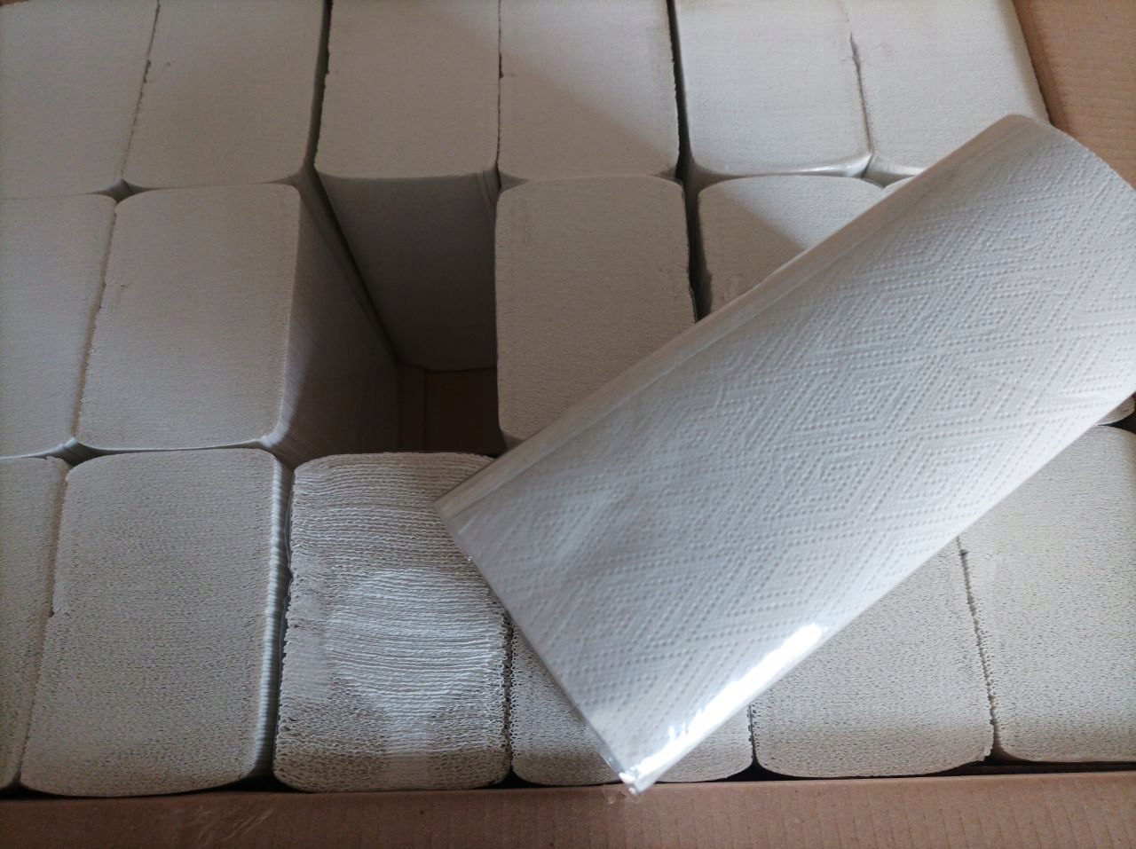 Papírové ručníky Slim bílé 3150 (18x175) ks ekocelulóza