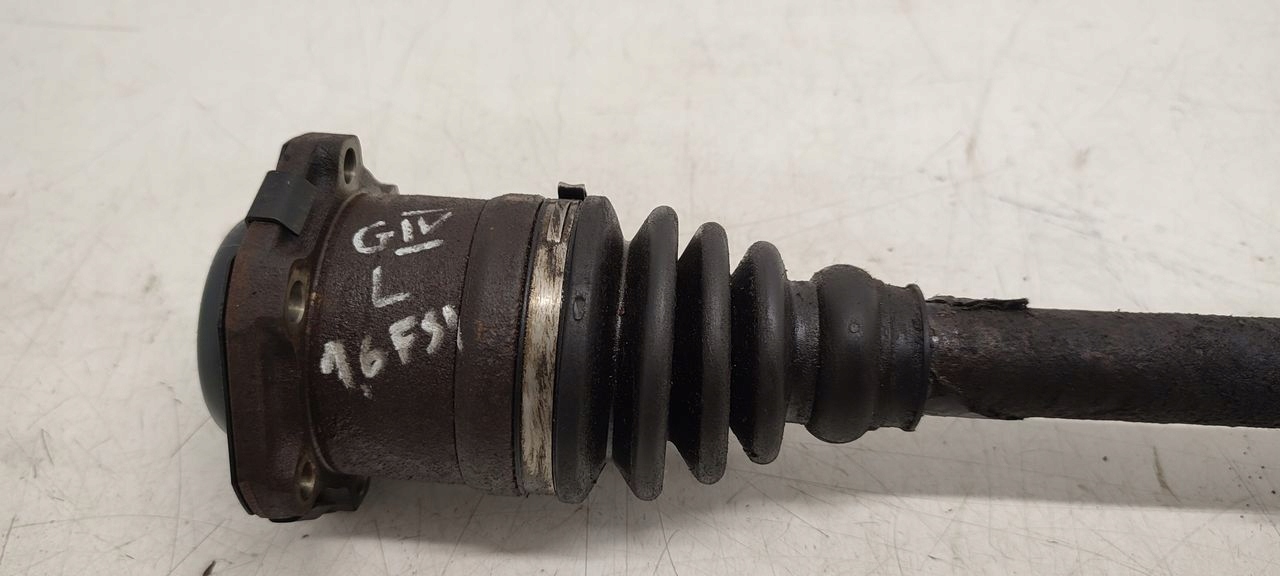 semi-axis left VW Golf IV 1,6 FSI