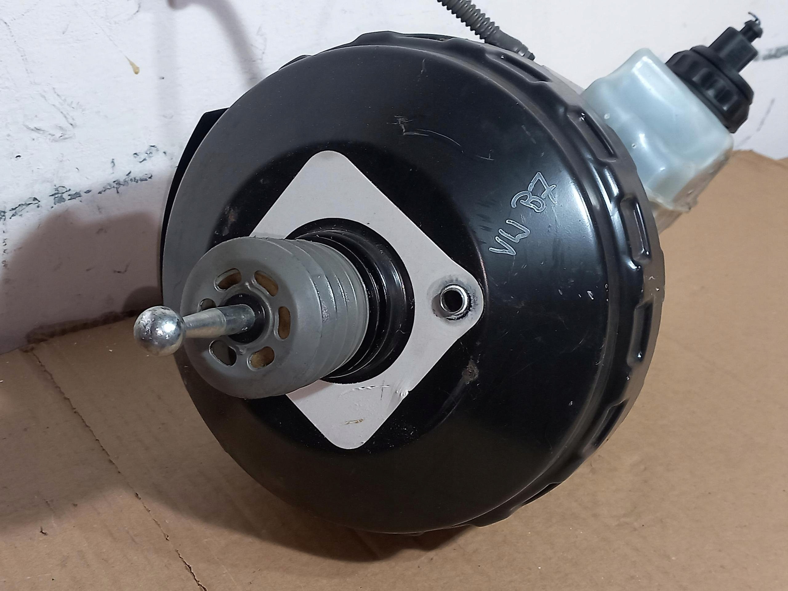 pump servo brake VW PASSAT B7 3C2614105AJ