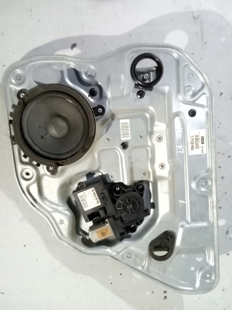 Volvo V50 Lève vitres Vitre Droite Arrière