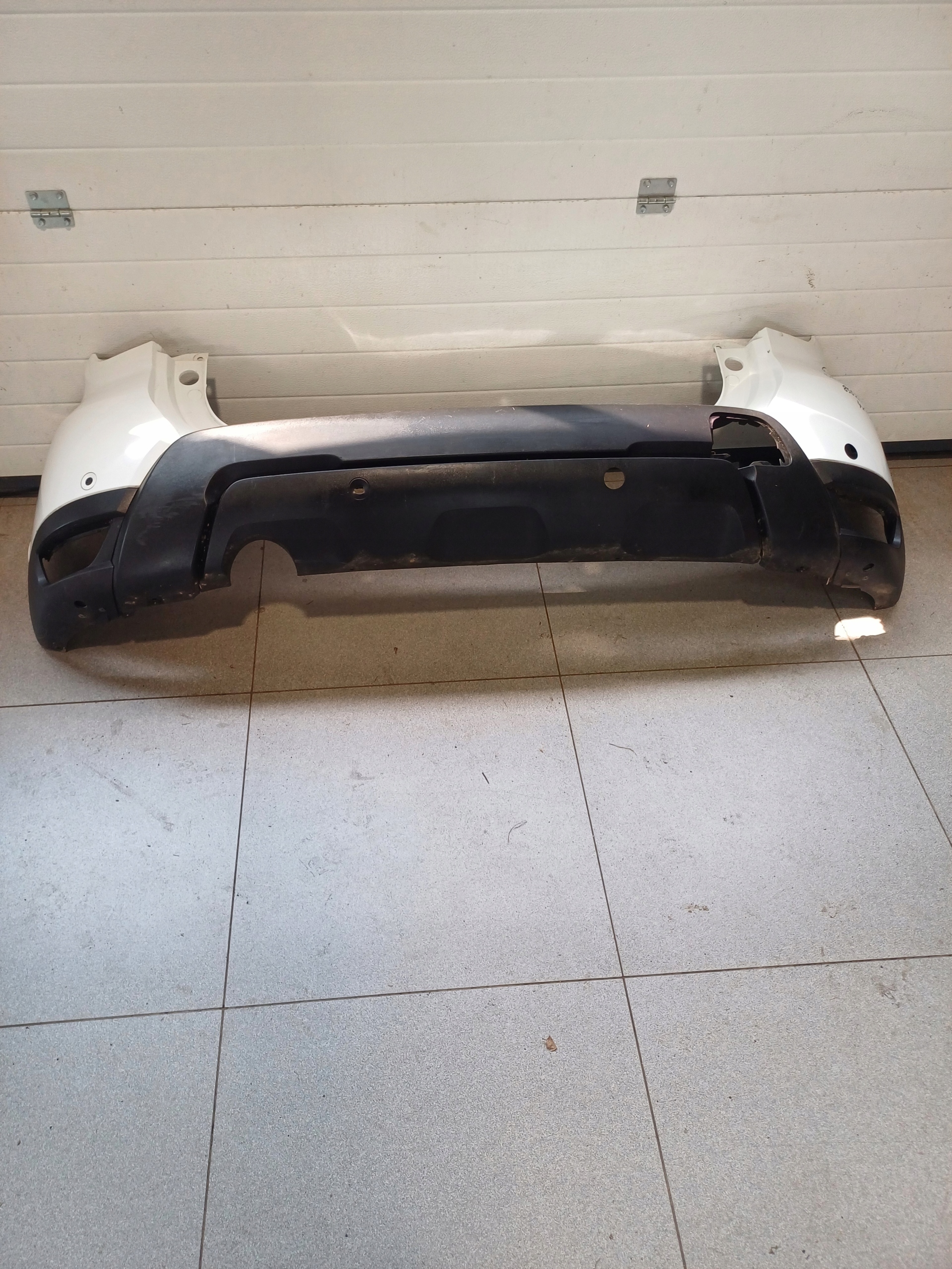 bumper rear part rear DACIA DUSTER 2 II 4 X PDC 850222027R