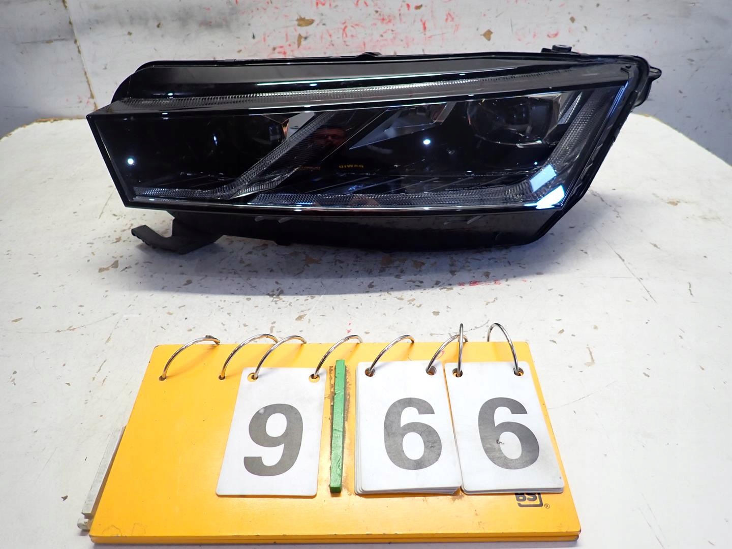 light front front left SKODA OCTAVIA IV 2020- FULL LED 5E4941015B