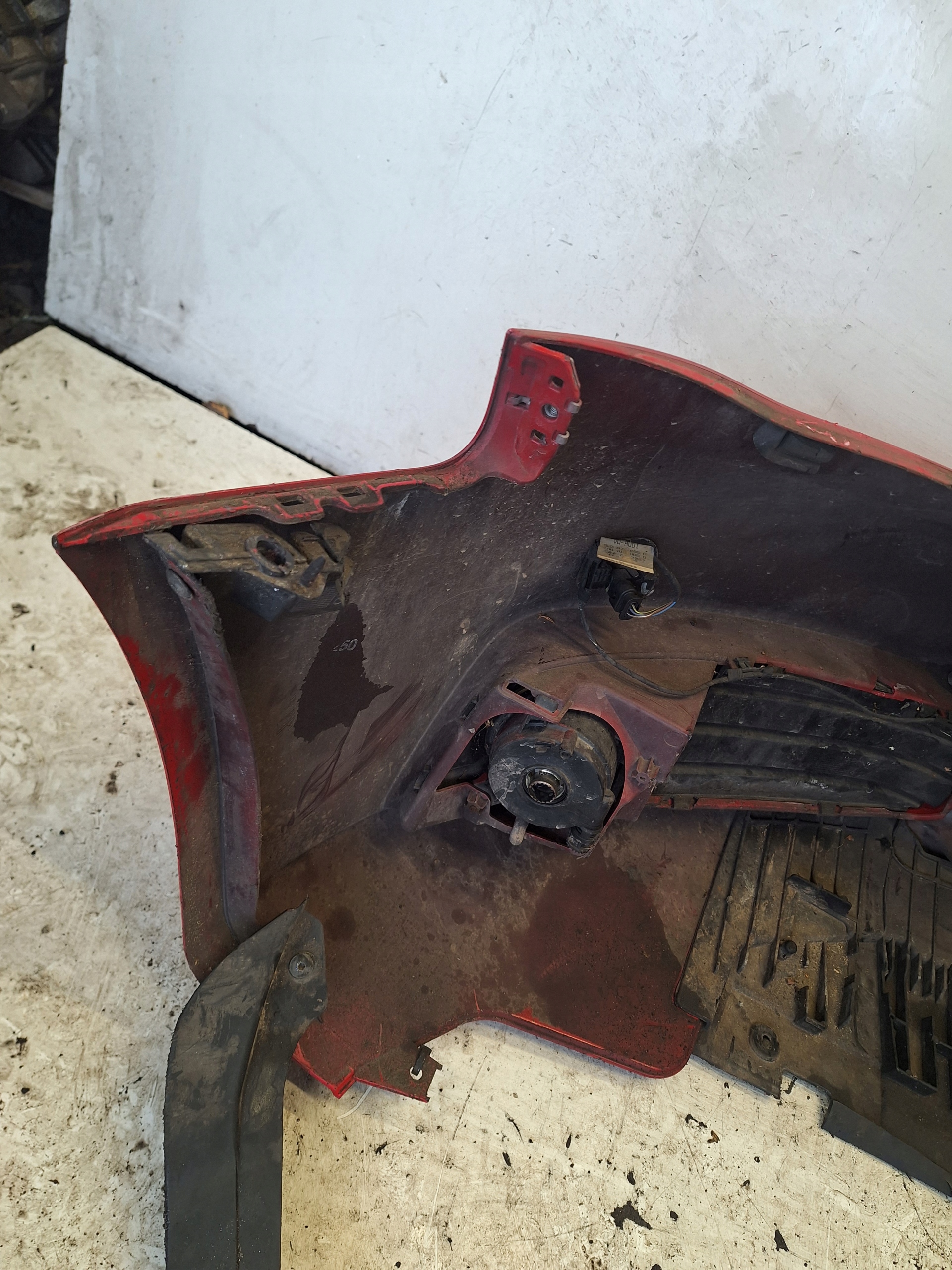 AUDI A4 B8 8K 08-11 bumper + PDC