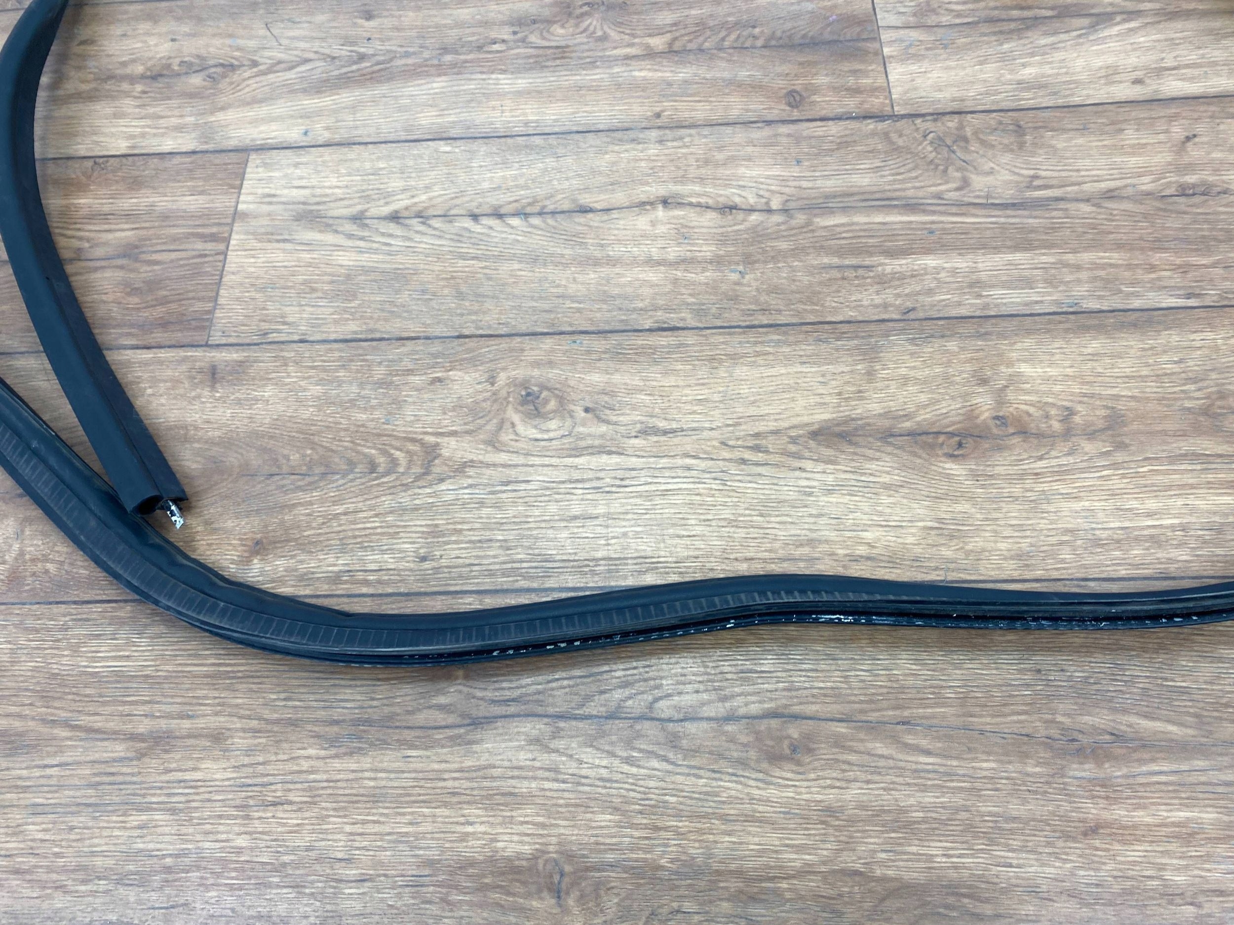 gasket bonnet boot Chevrolet Corvette C6 2005+