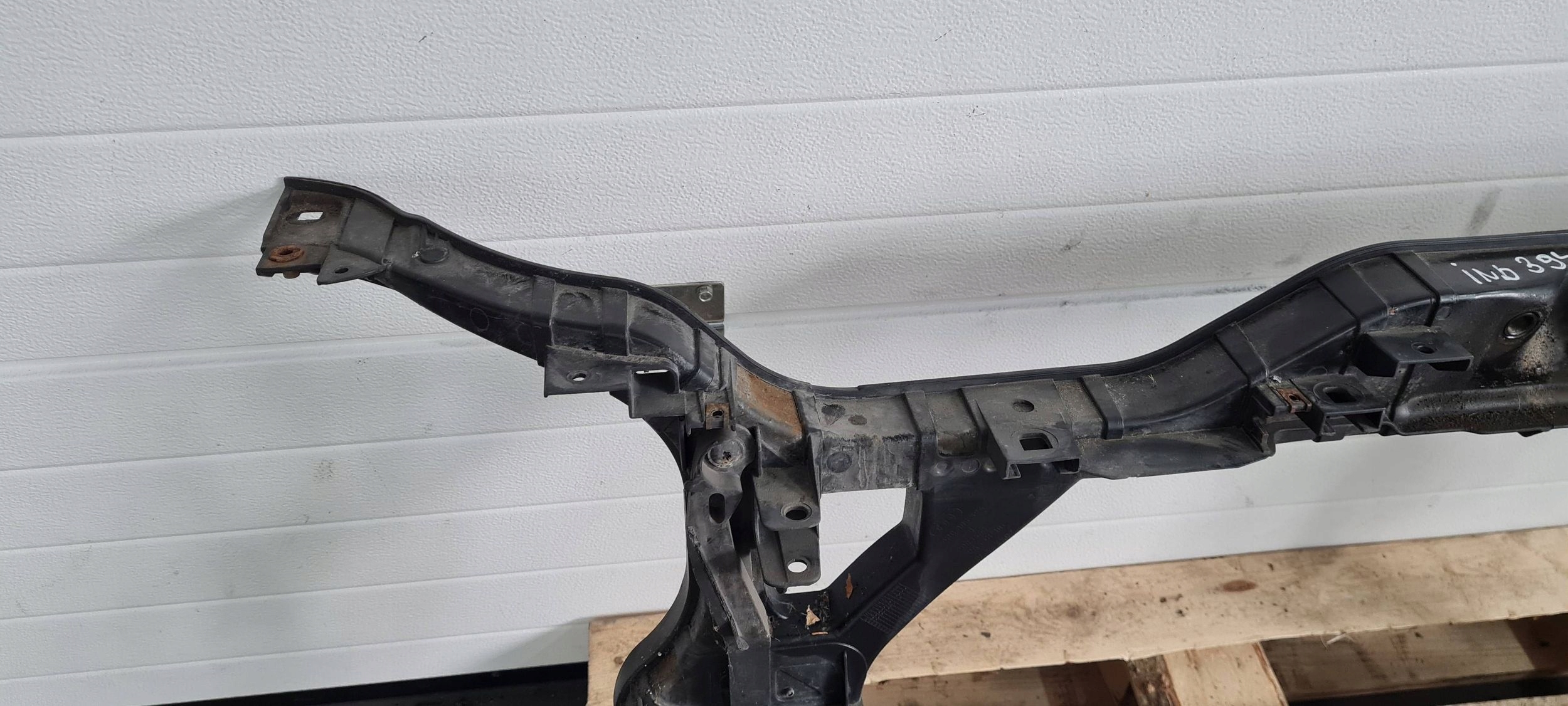 Q5 8R support panel for radiators pillar iron 8R0805594 8R0805594B